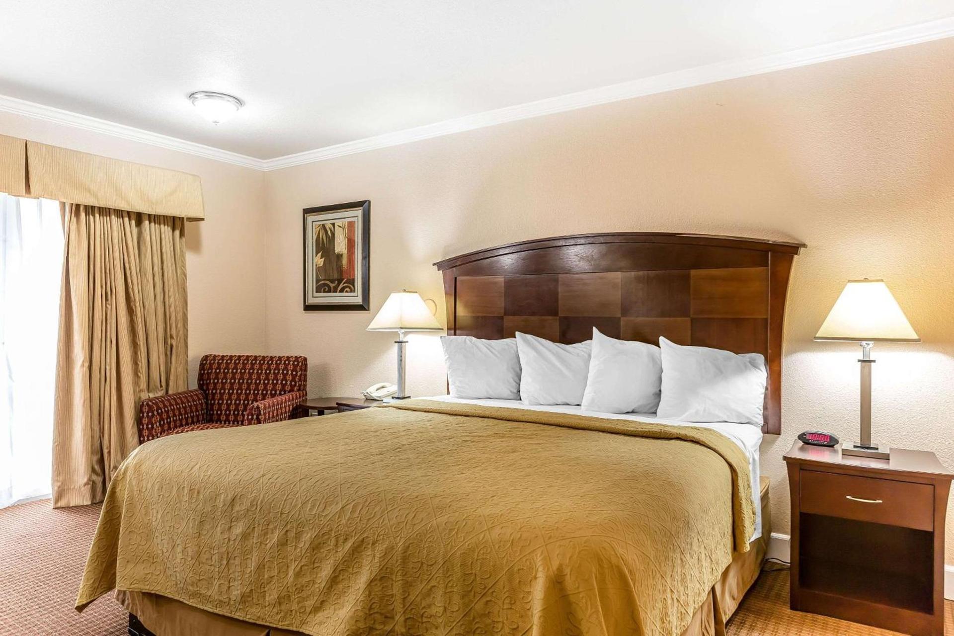 Quality Inn near Hearst Castle photo 30