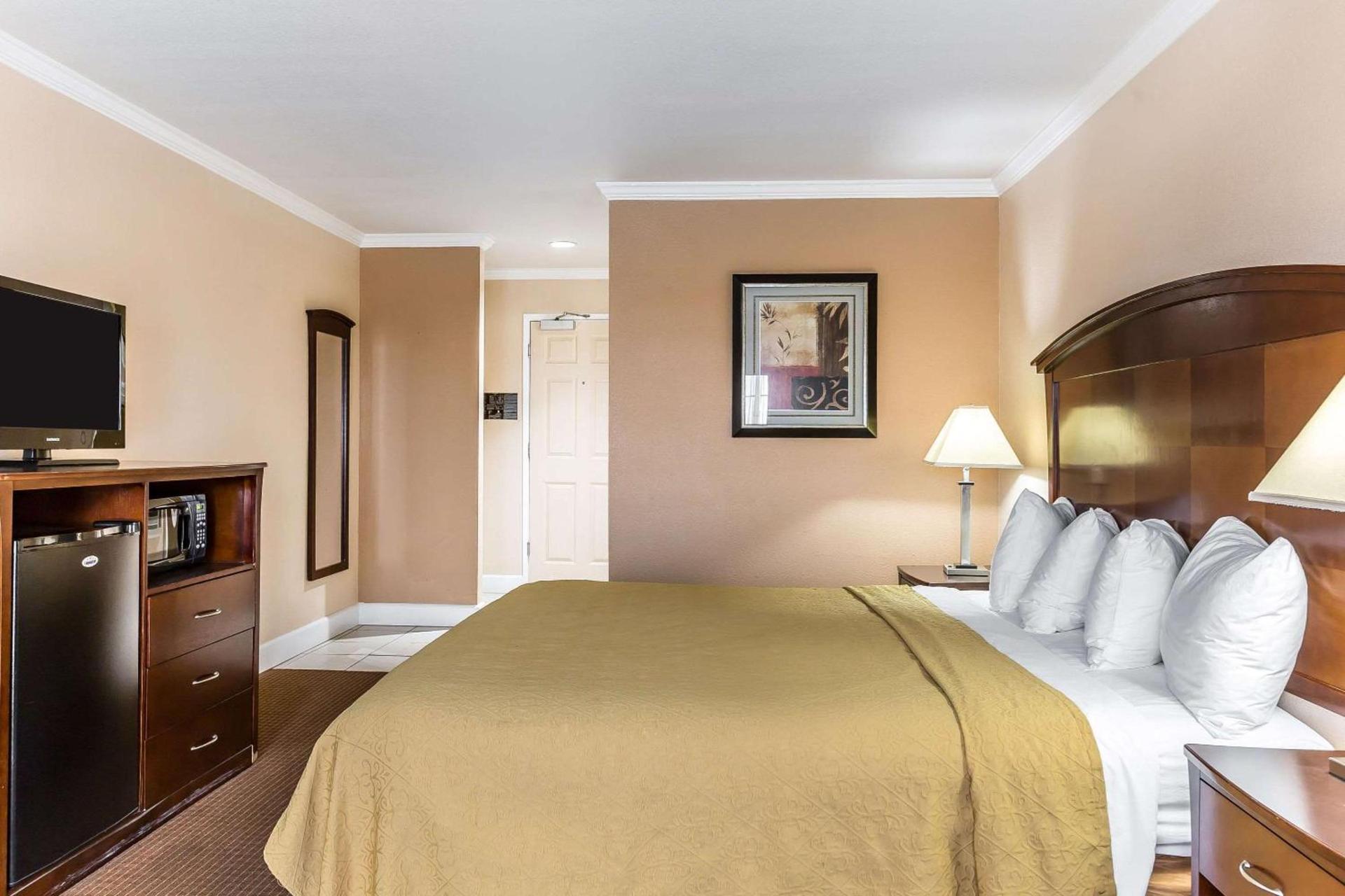 Quality Inn near Hearst Castle photo 9
