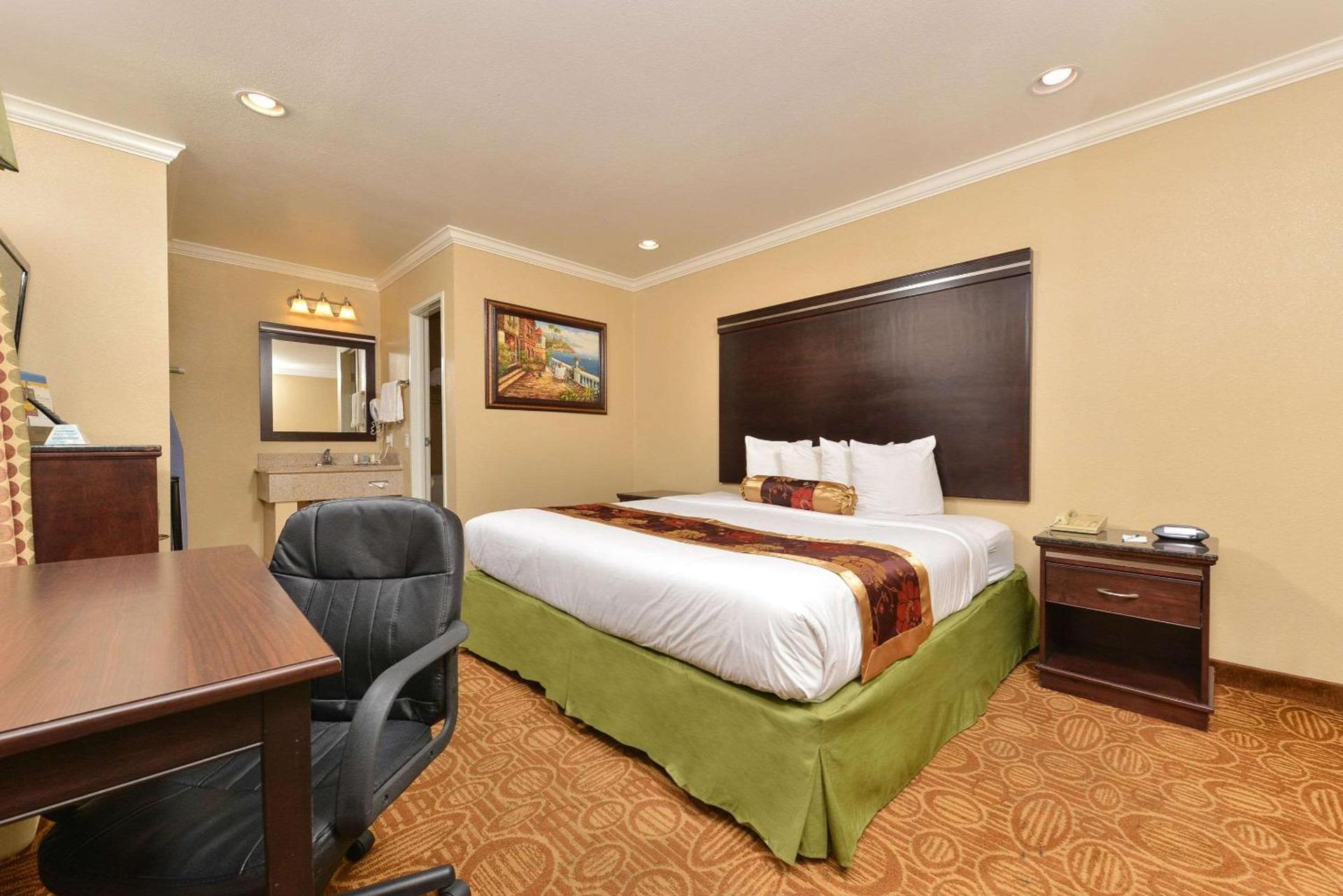 Rodeway Inn San Diego Near SDSU photo 10