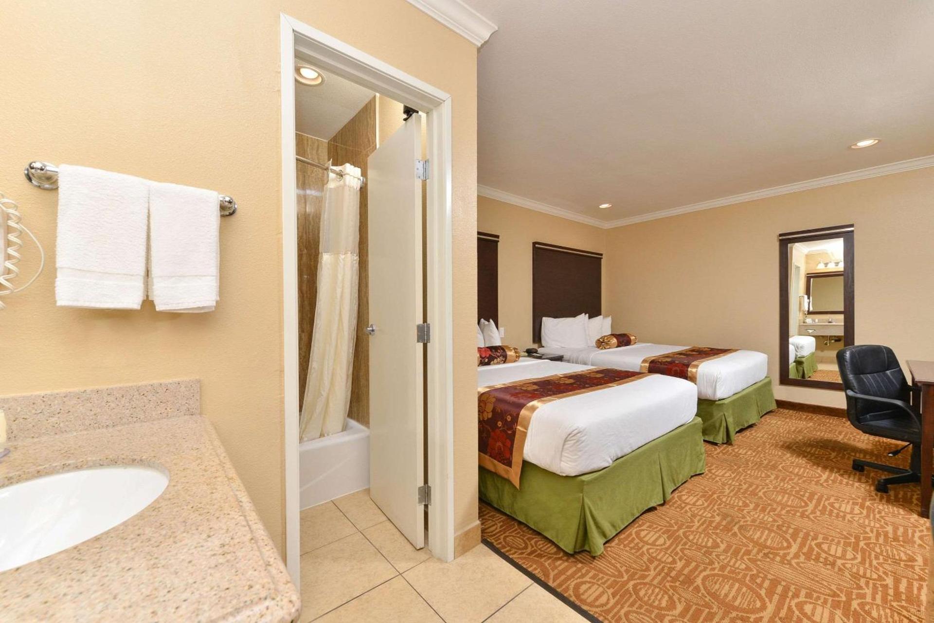 Rodeway Inn San Diego Near SDSU photo 8