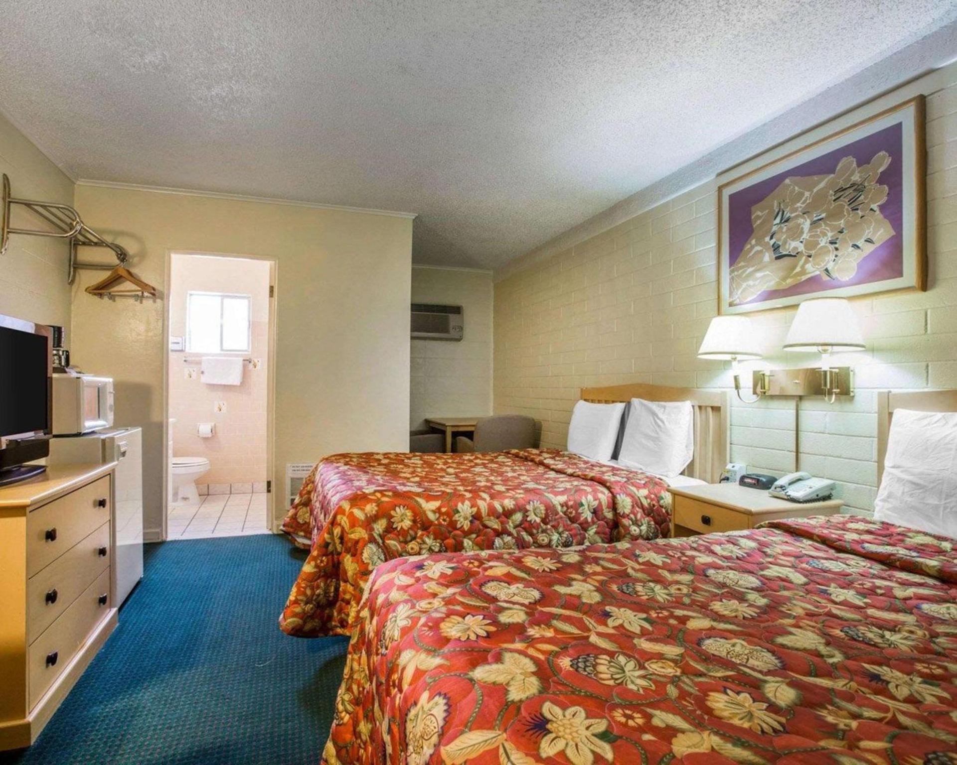 Jefferson Inn photo 16