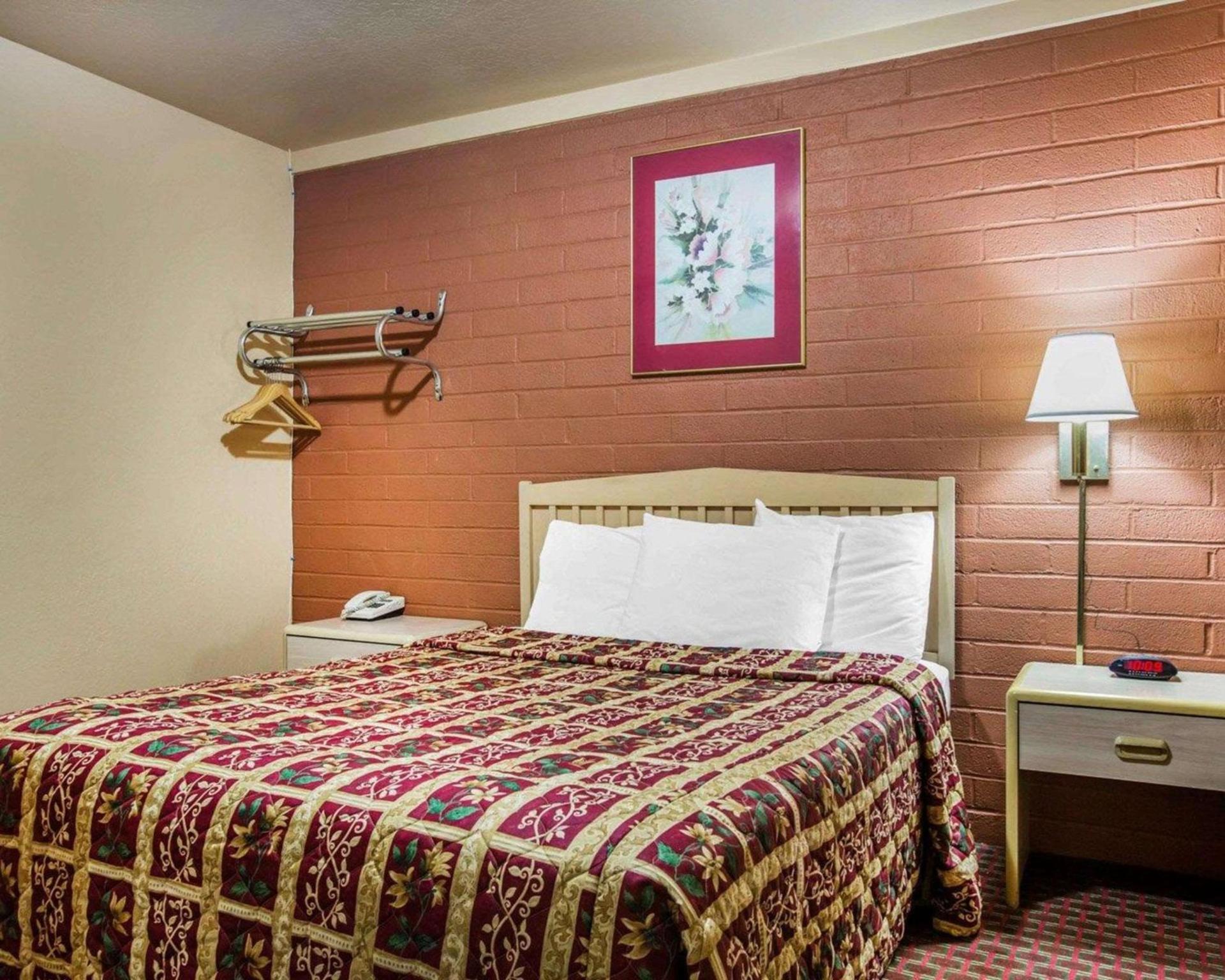 Jefferson Inn photo 19