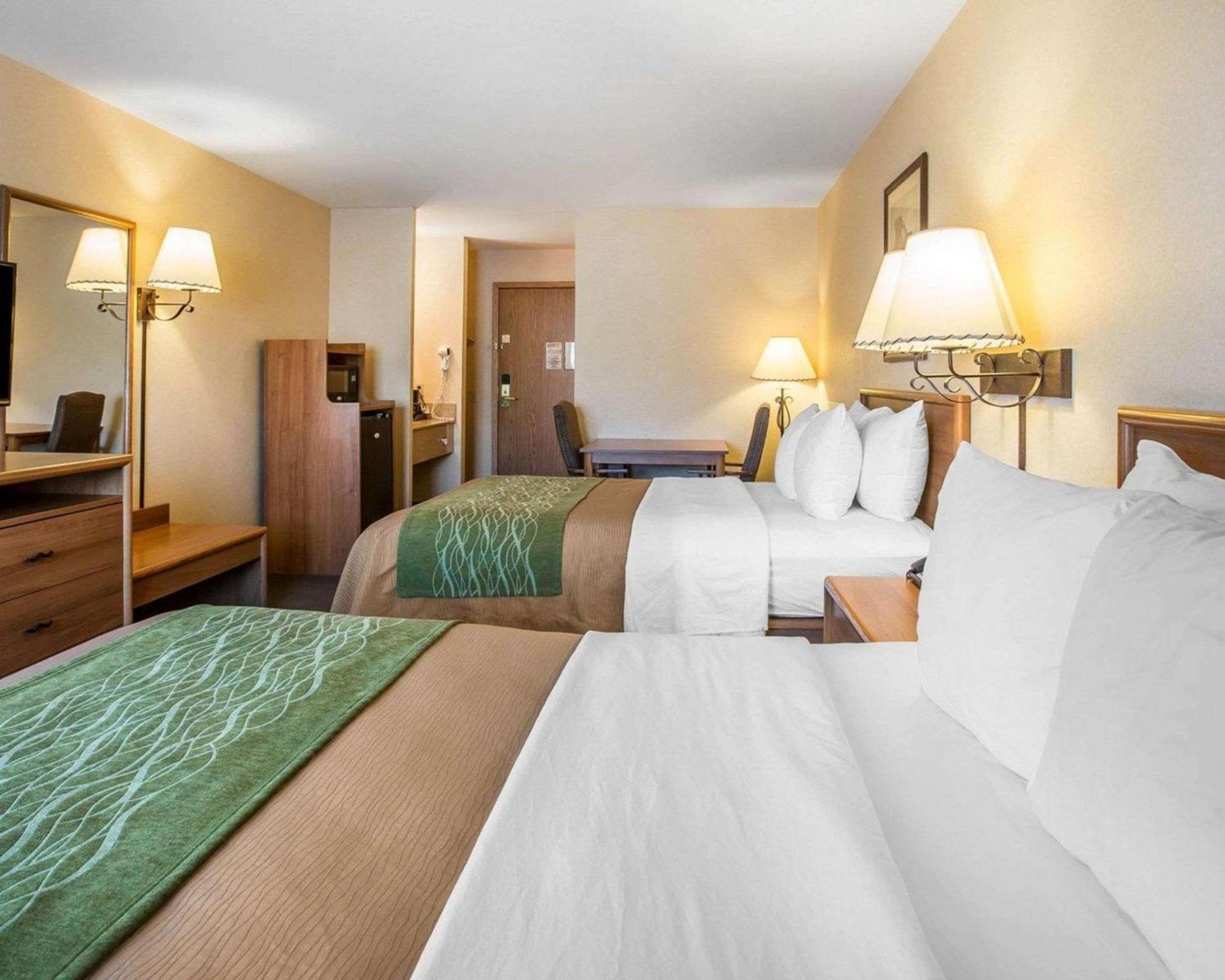 Quality Inn Lone Pine near Mount Whitney photo 11