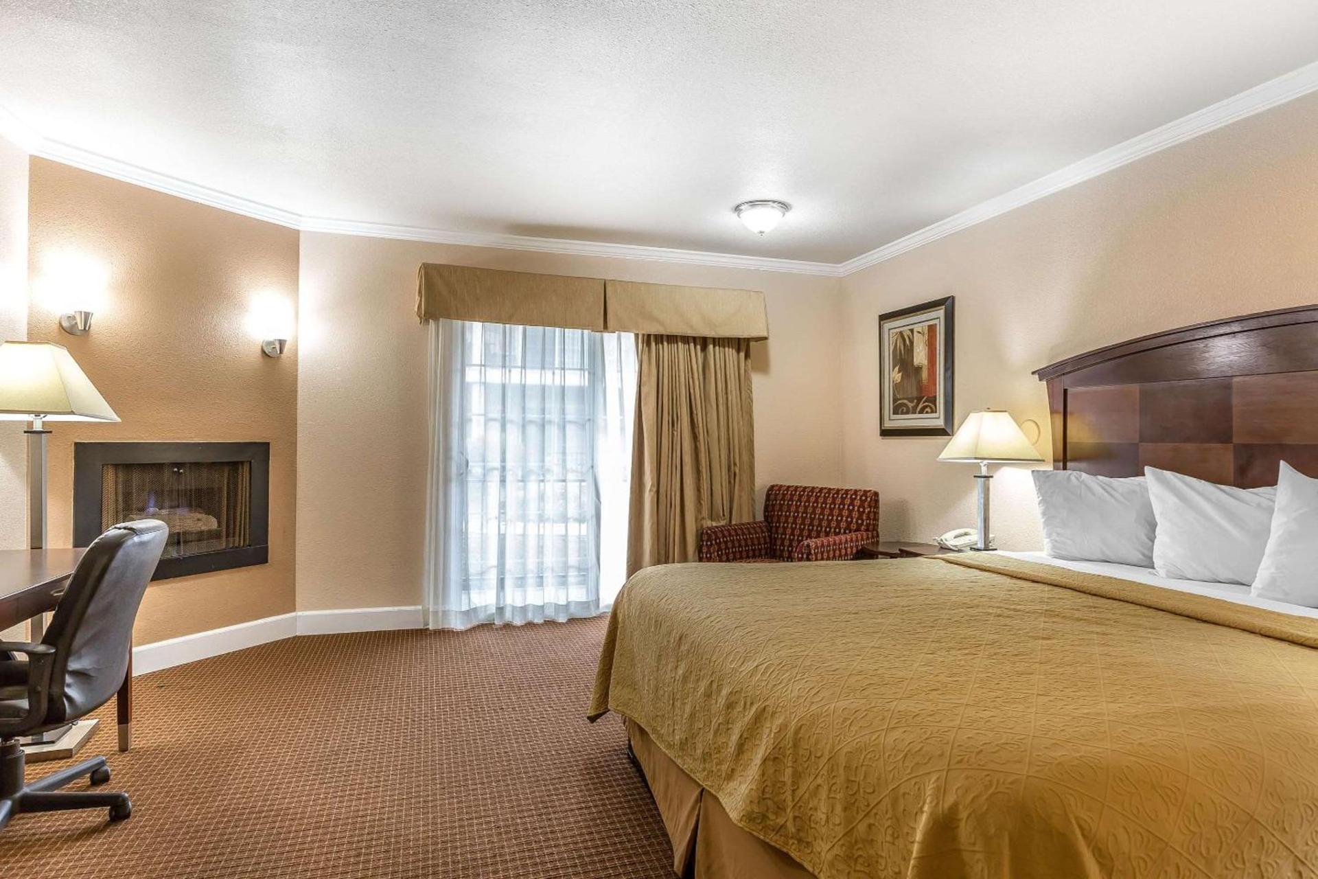 Quality Inn near Hearst Castle photo 29