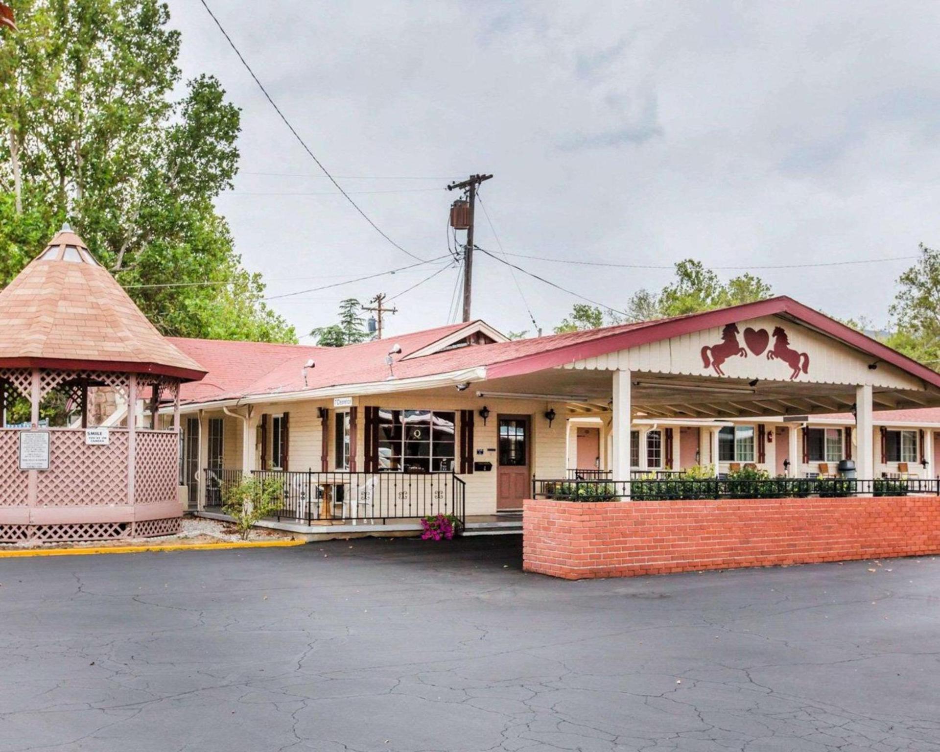 Jefferson Inn photo 11