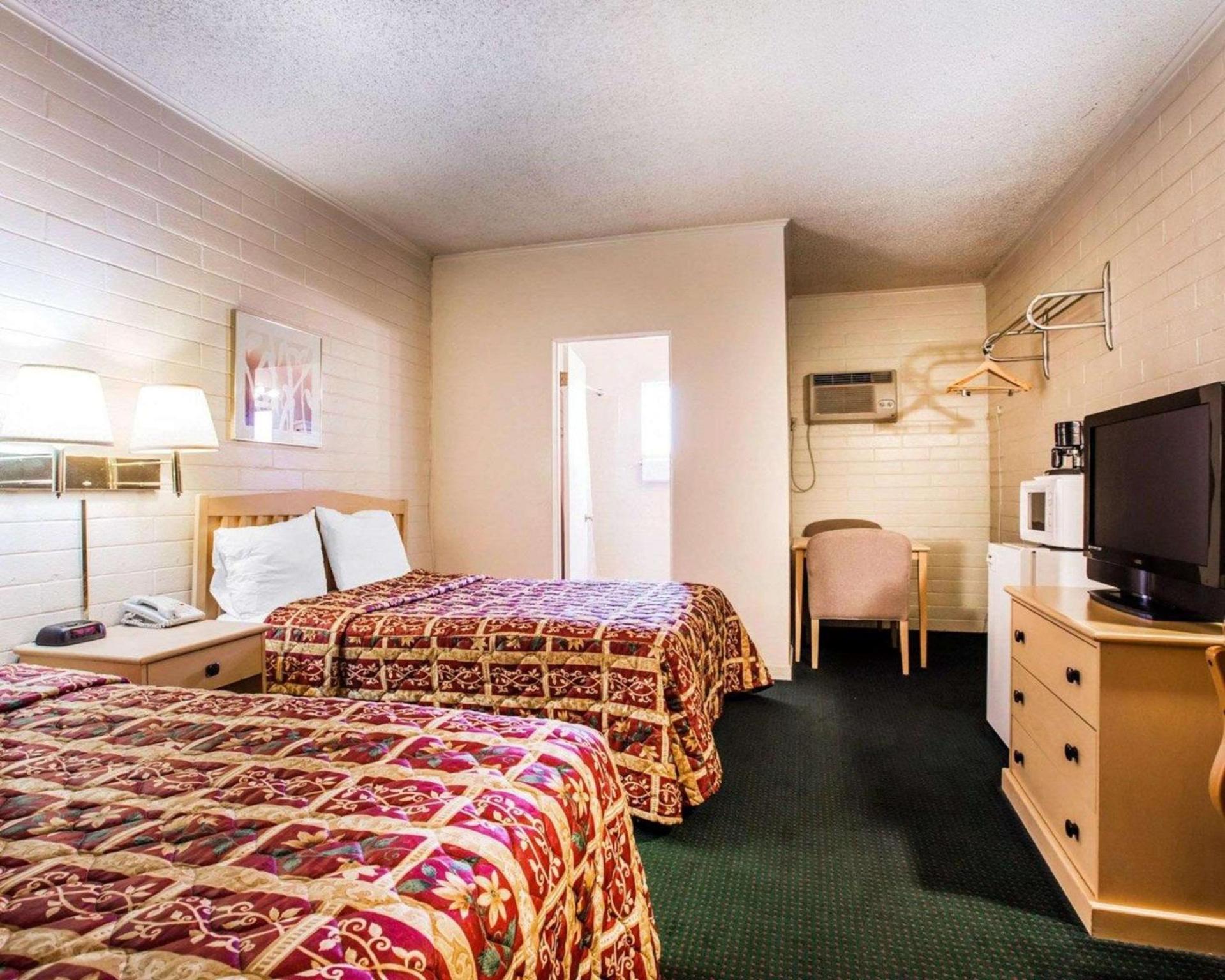 Jefferson Inn photo 6