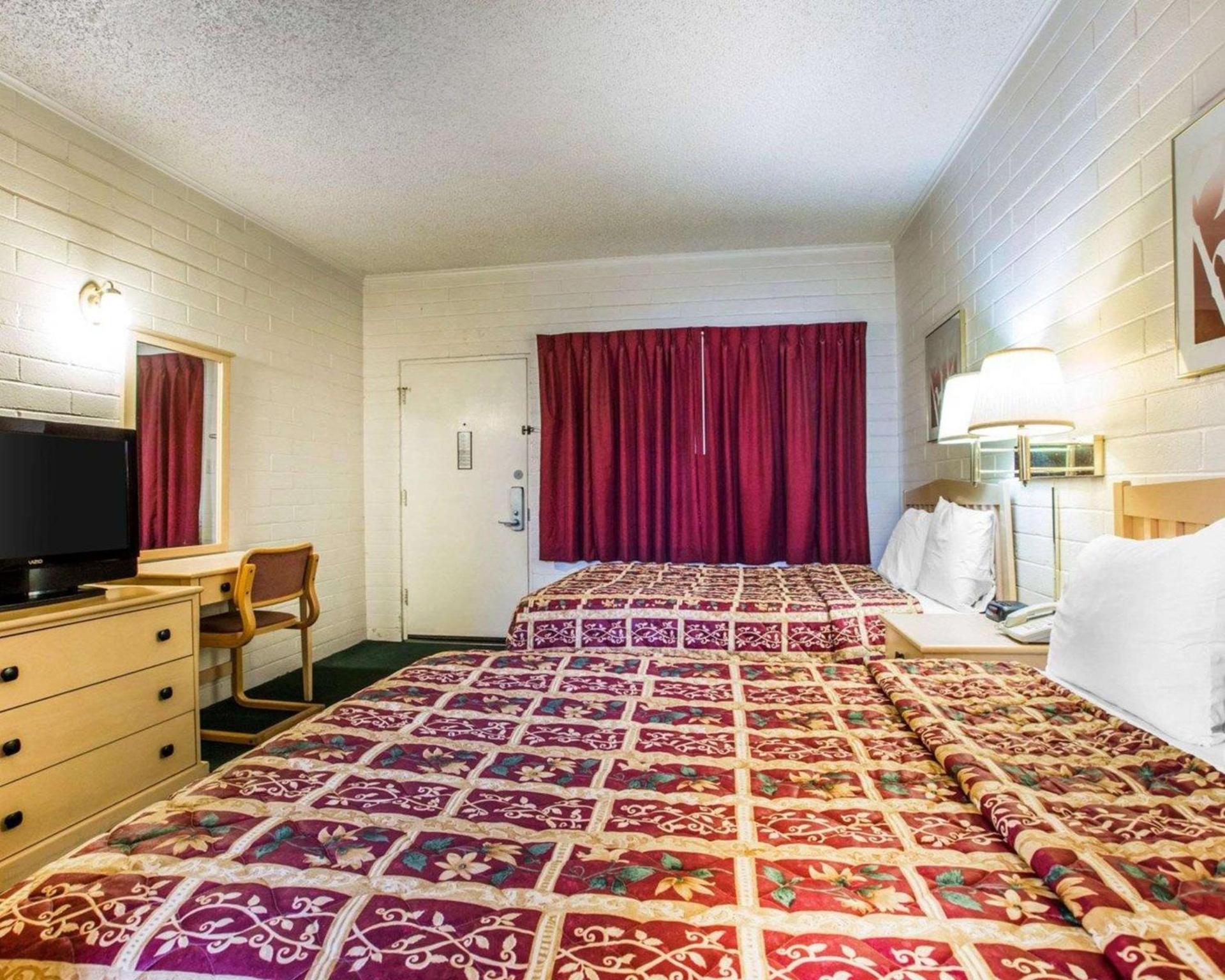 Jefferson Inn photo 8