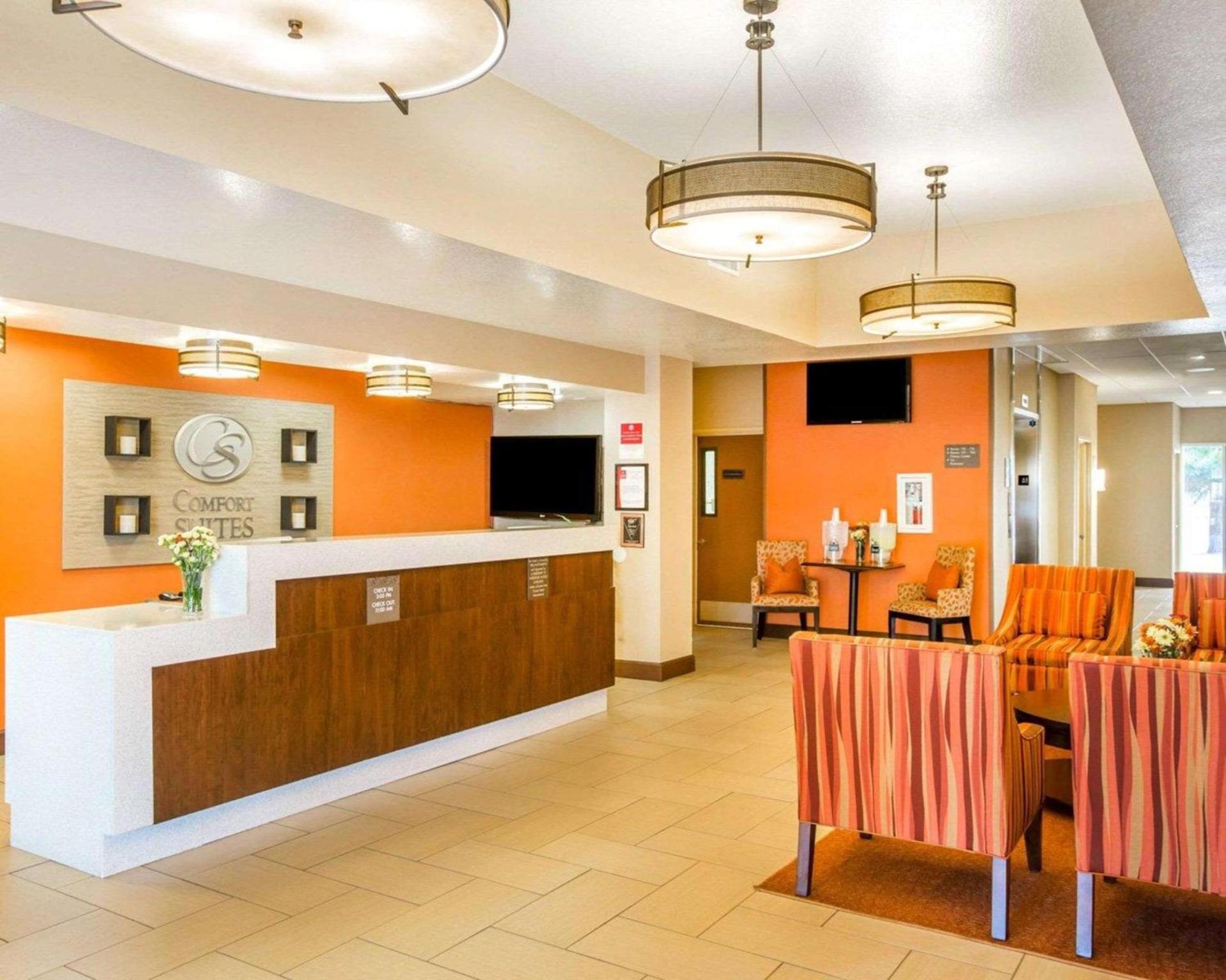 Comfort Suites Clovis - Fresno photo 17