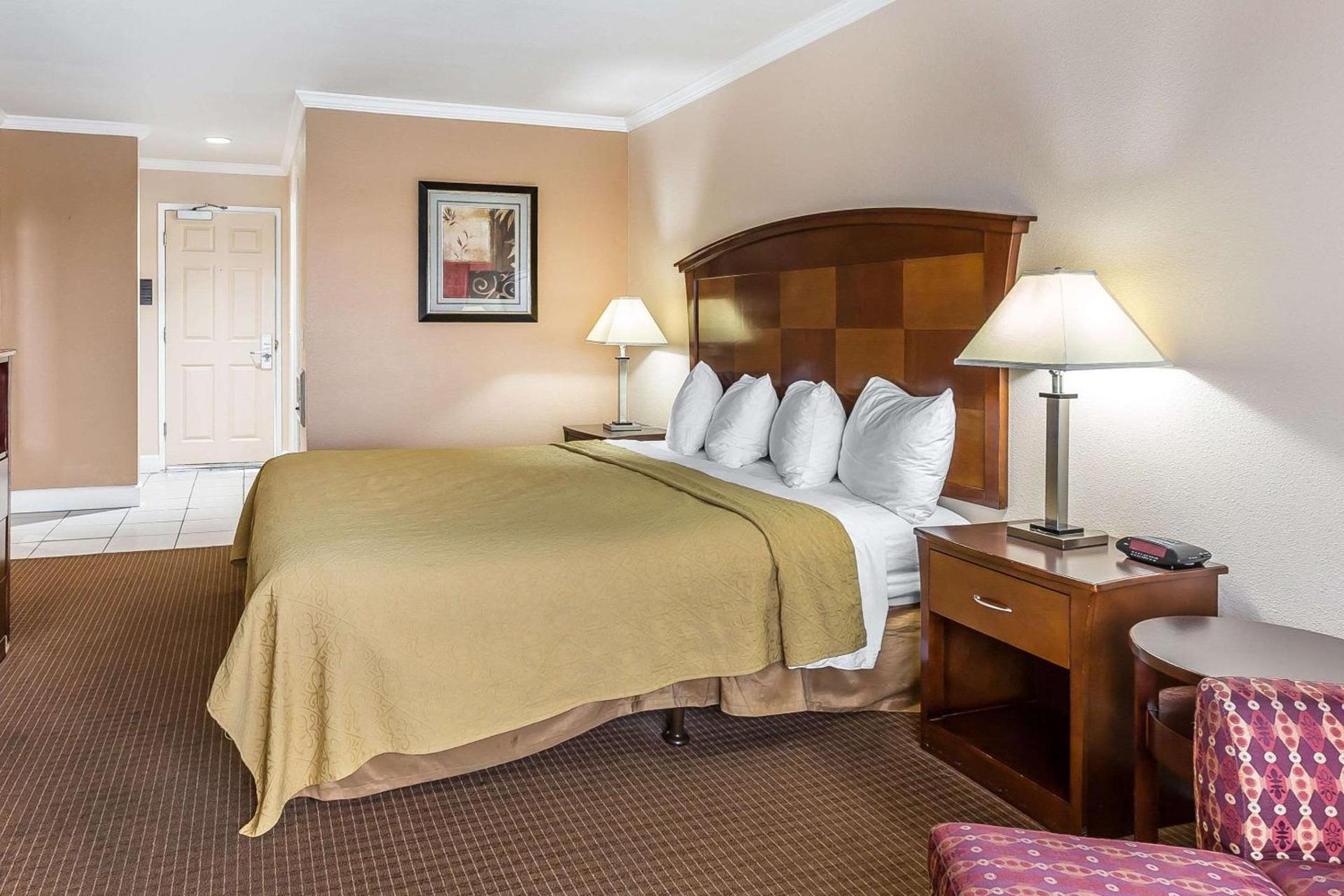 Quality Inn near Hearst Castle photo 12