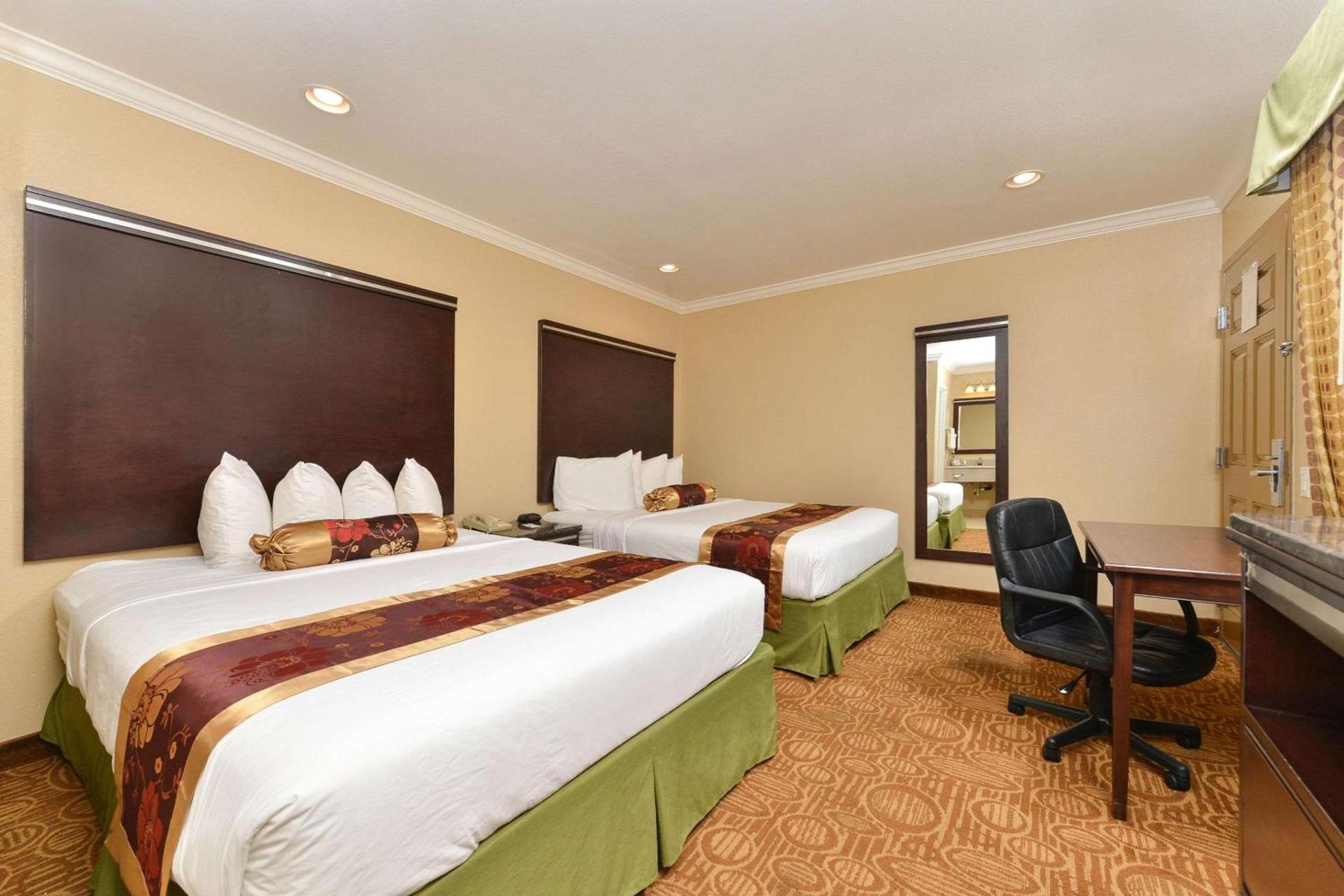 Rodeway Inn San Diego Near SDSU photo 19