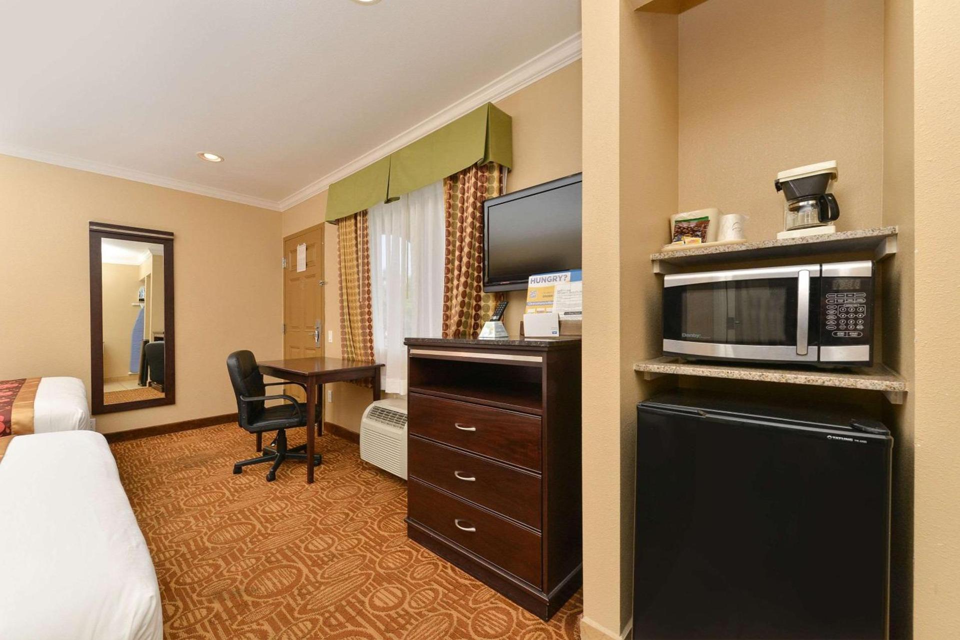 Rodeway Inn San Diego Near SDSU photo 23