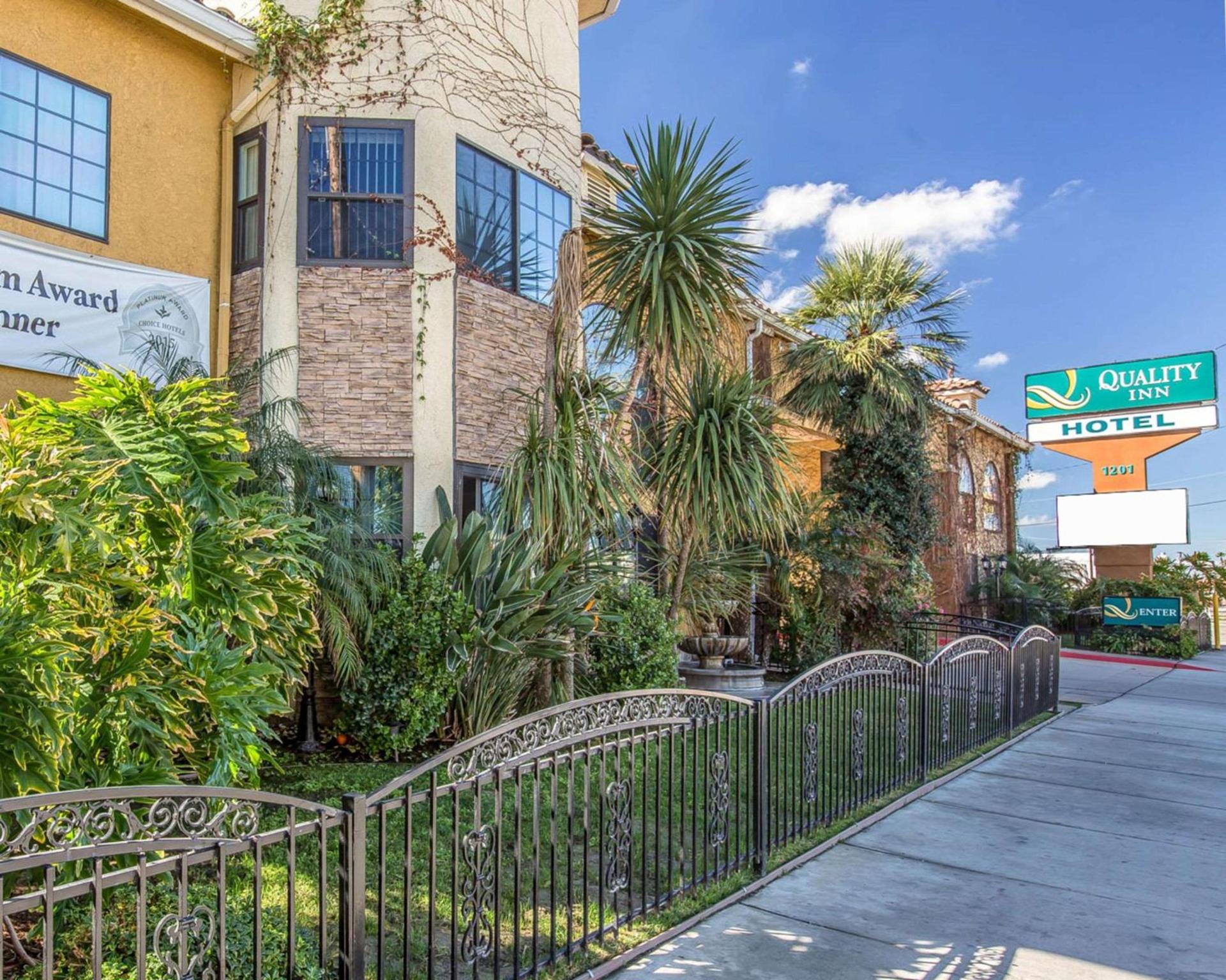 Quality Inn Hemet - San Jacinto photo 4