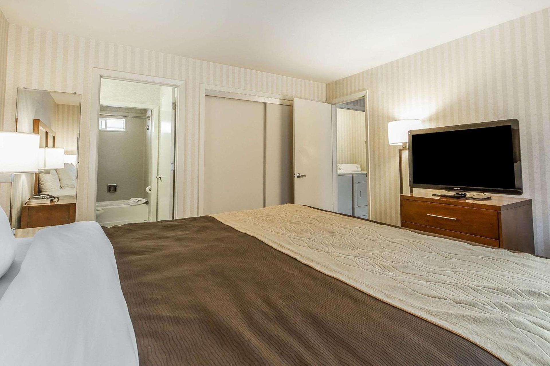 Quality Inn Half Moon Bay-Miramar Beach photo 22