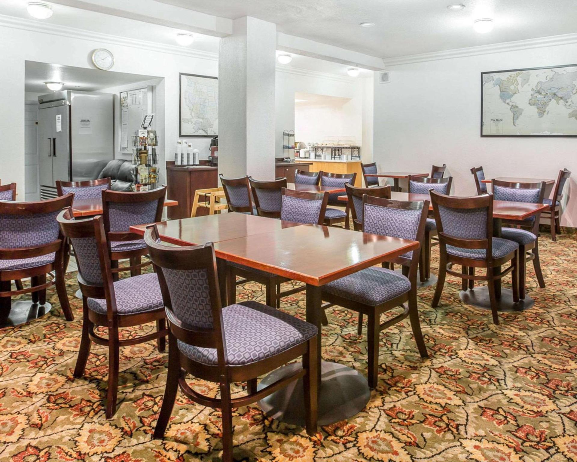 Quality Inn Yosemite Valley Gateway photo 25