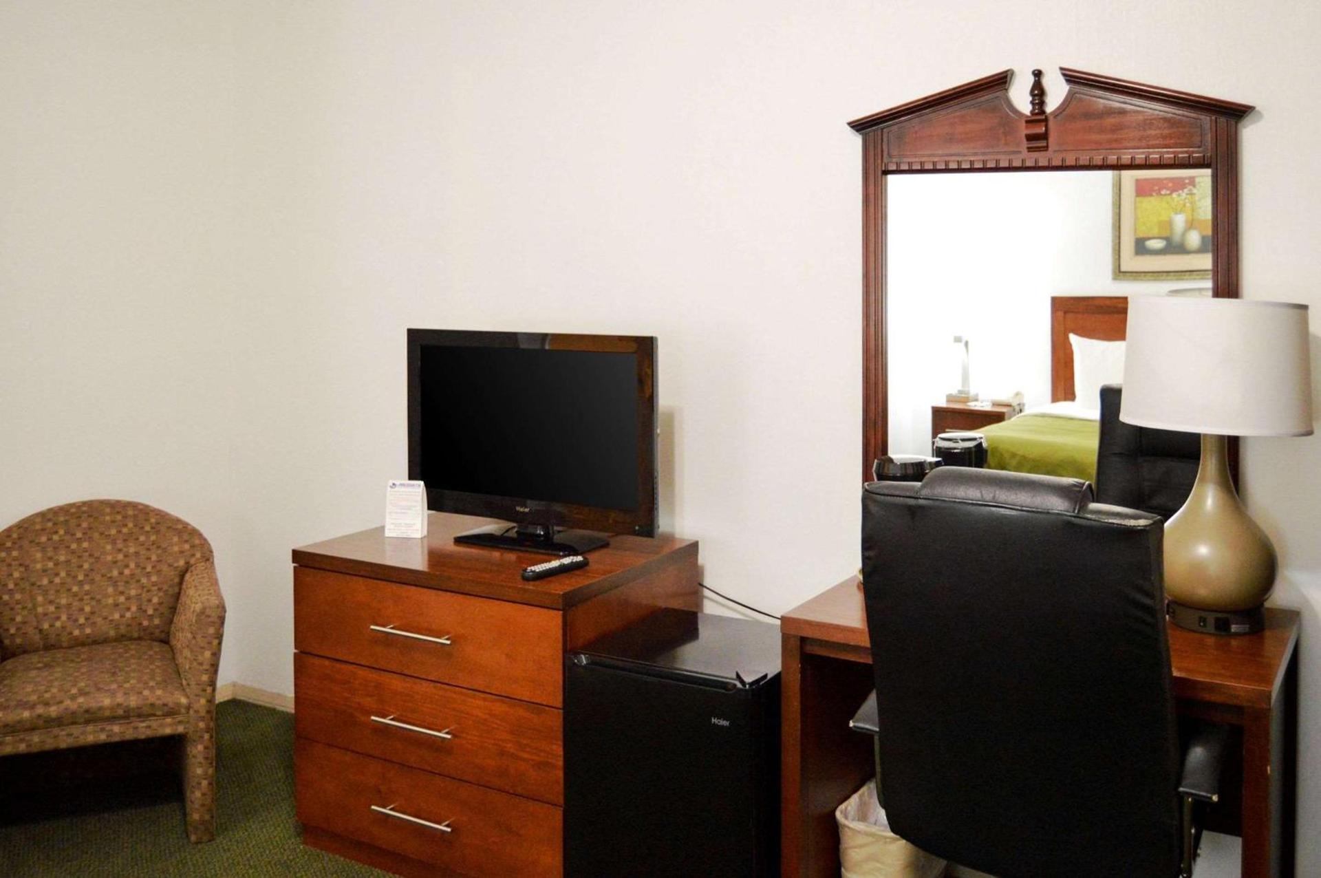 Quality Inn Yosemite Valley Gateway photo 6