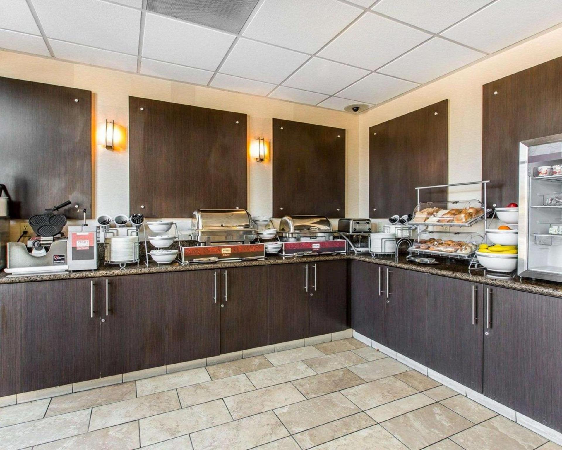 Comfort Suites Near City of Industry - Los Angeles photo 15
