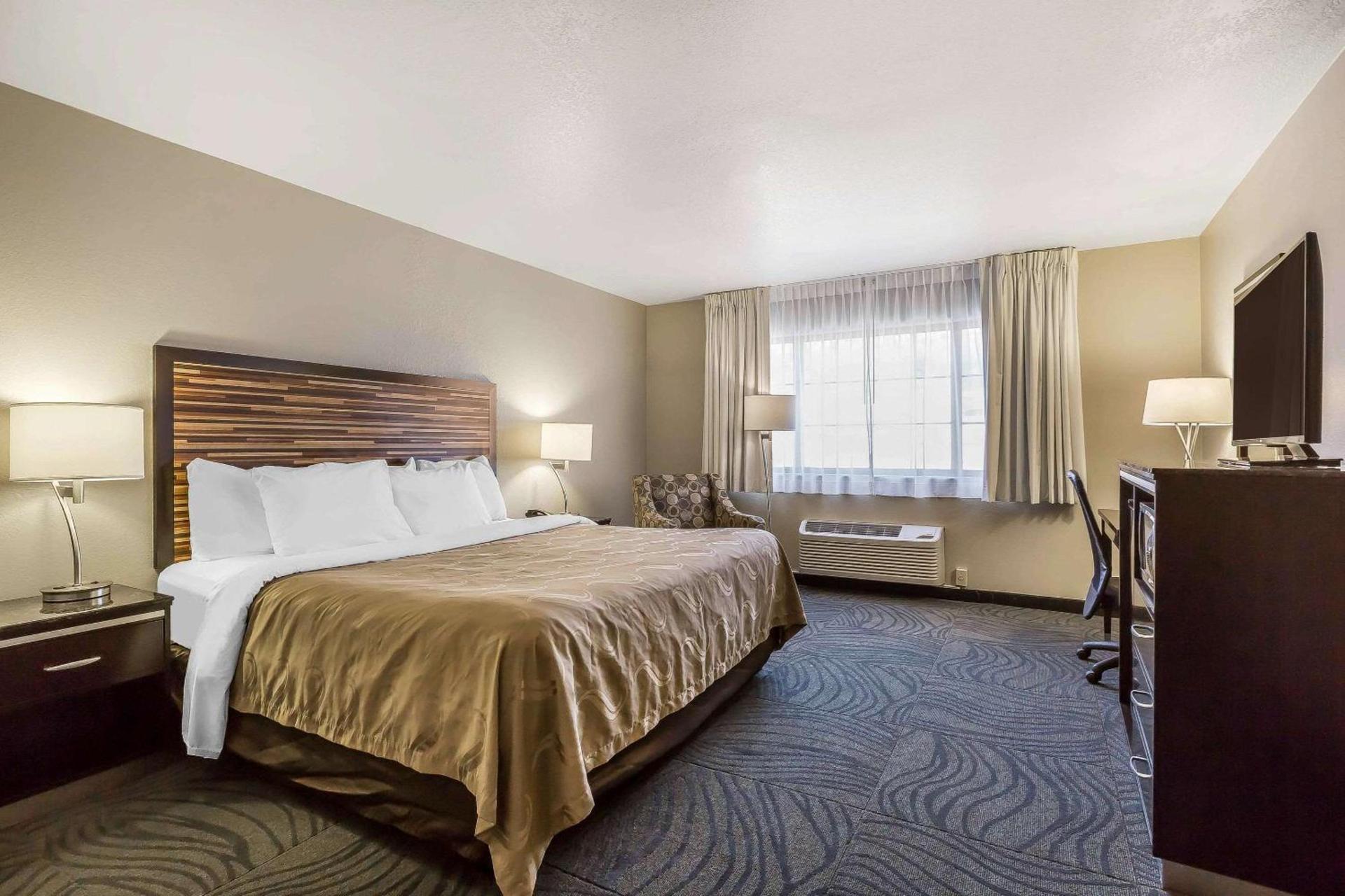 Quality Inn Fallbrook I-15 photo 2