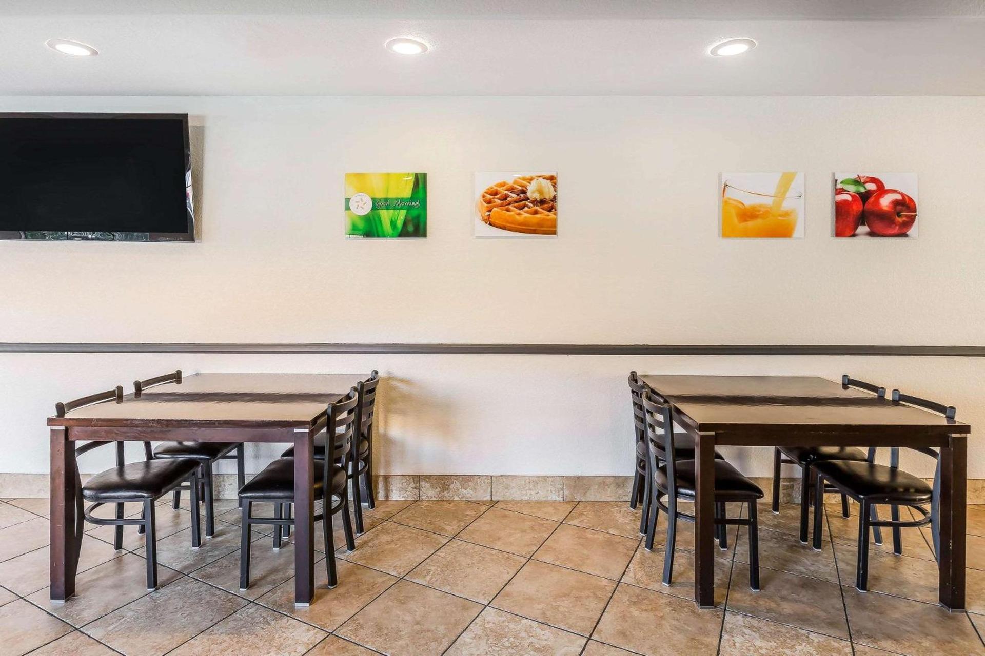 Quality Inn Fallbrook I-15 photo 15