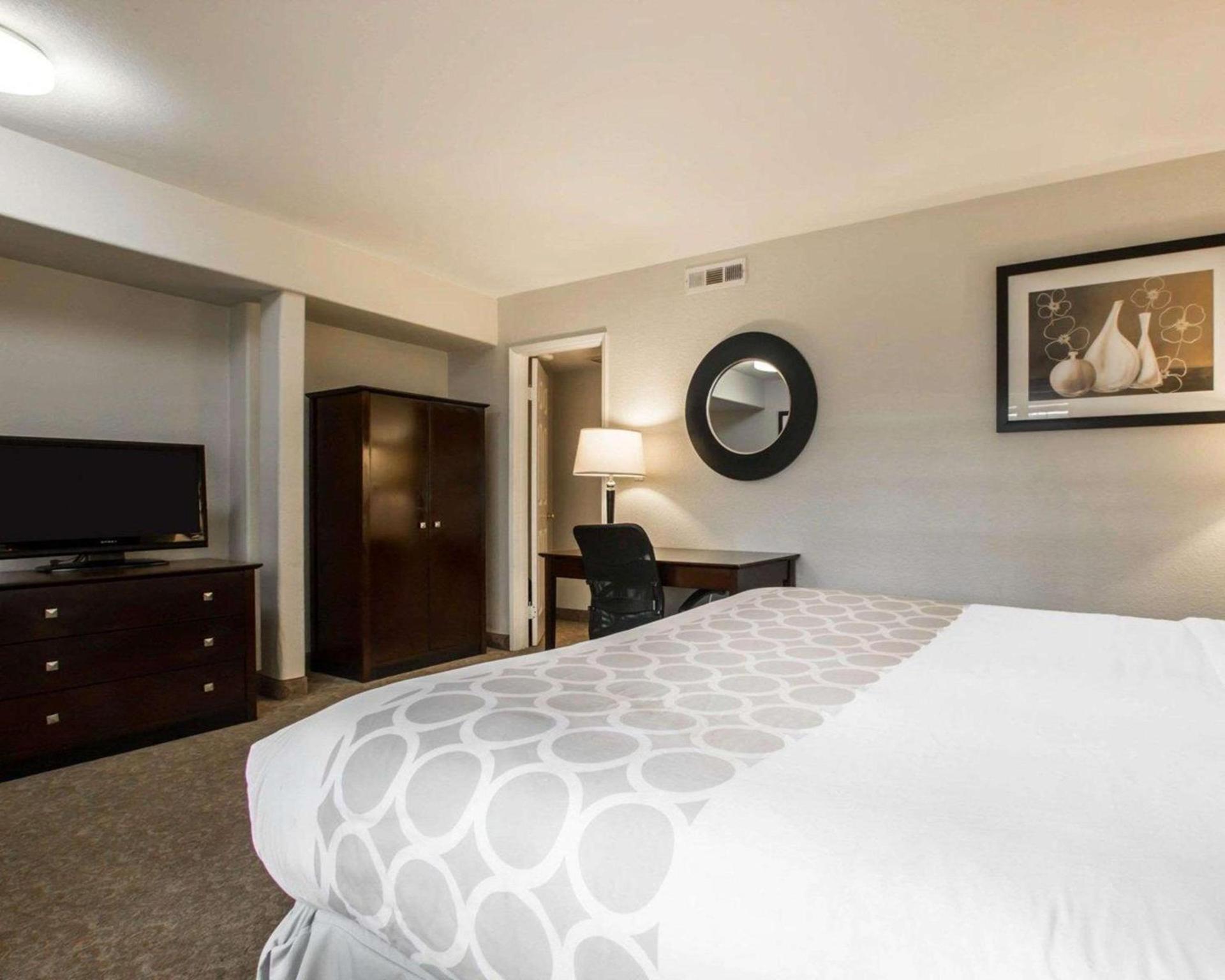 Rodeway Inn Convention Center photo 17