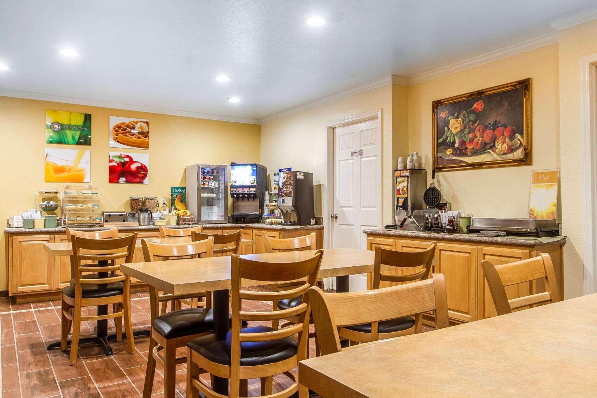 Quality Inn & Suites Gilroy photo 41