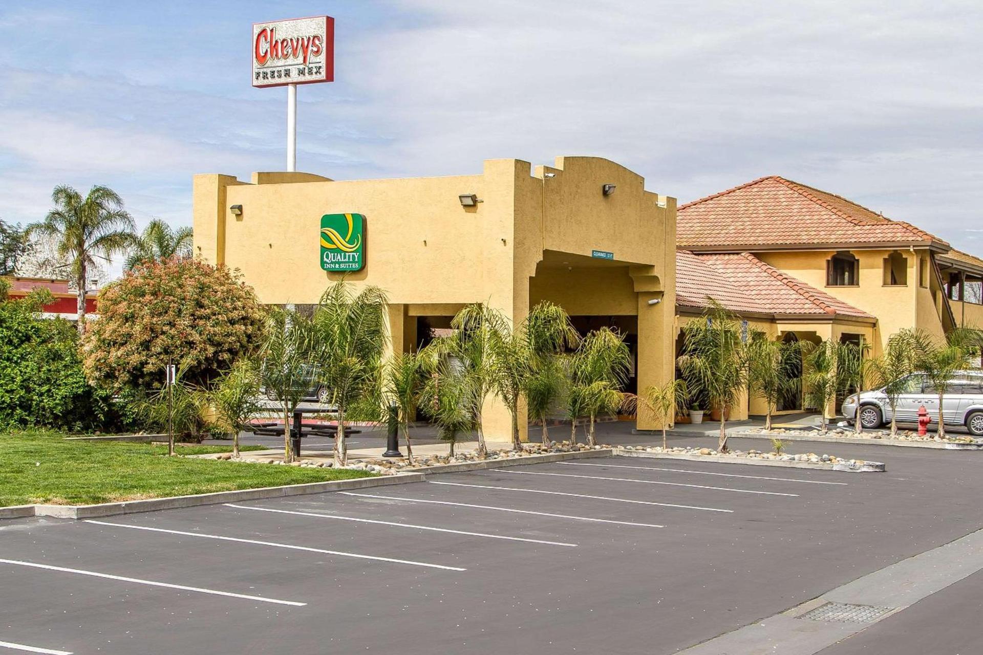 Quality Inn & Suites Gilroy photo 2