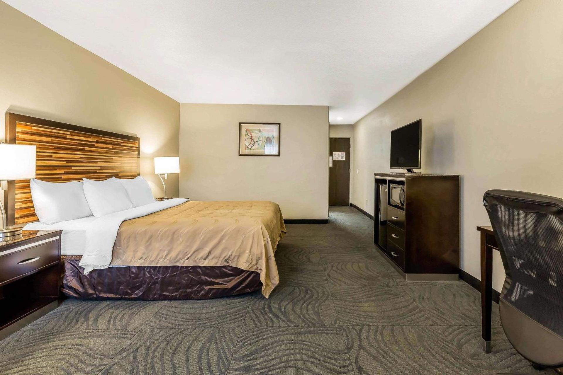 Quality Inn Fallbrook I-15 photo 17