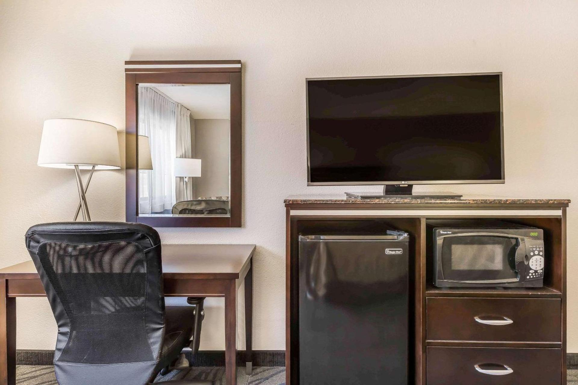 Quality Inn Fallbrook I-15 photo 22