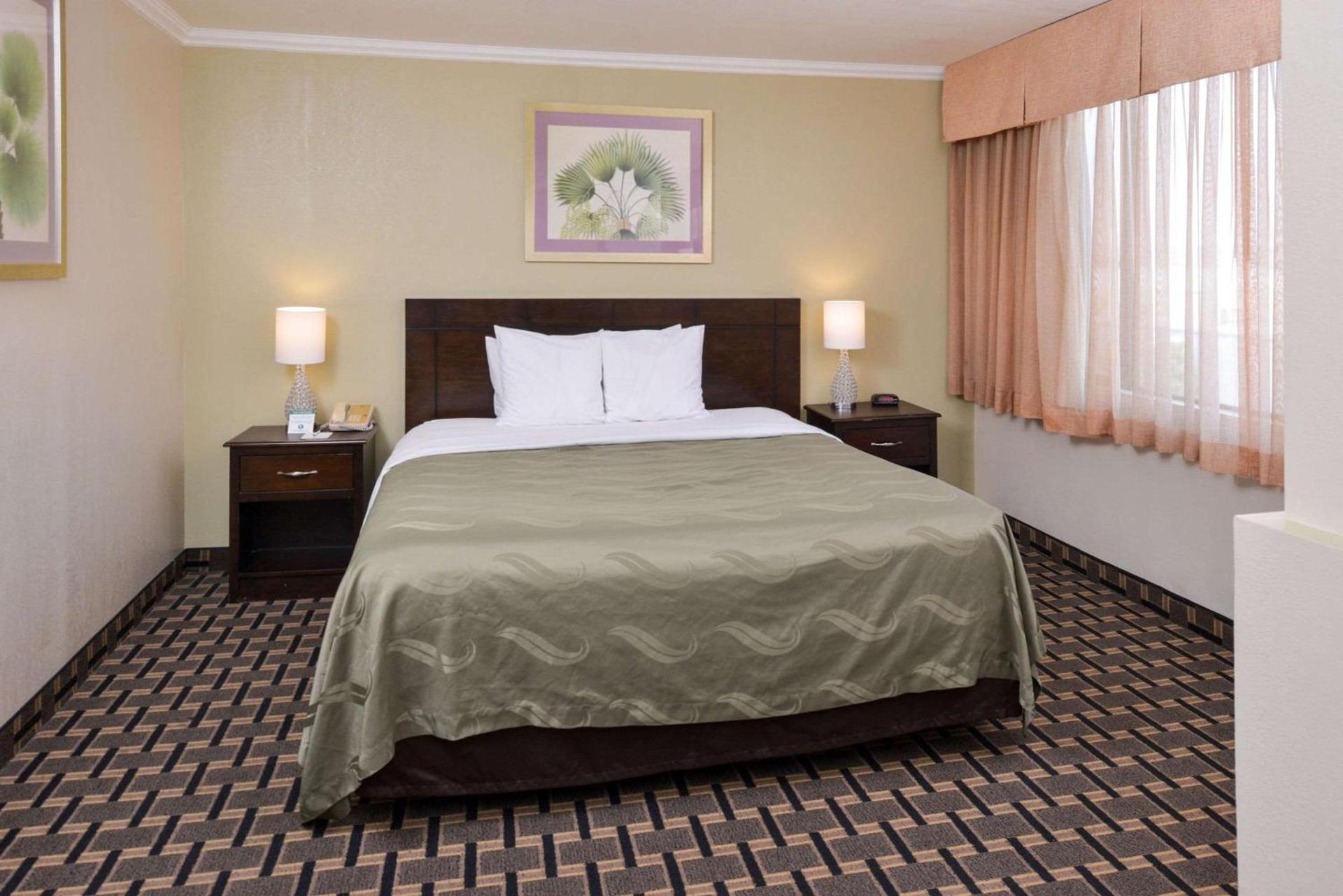 Quality Inn & Suites Montebello - Los Angeles photo 27