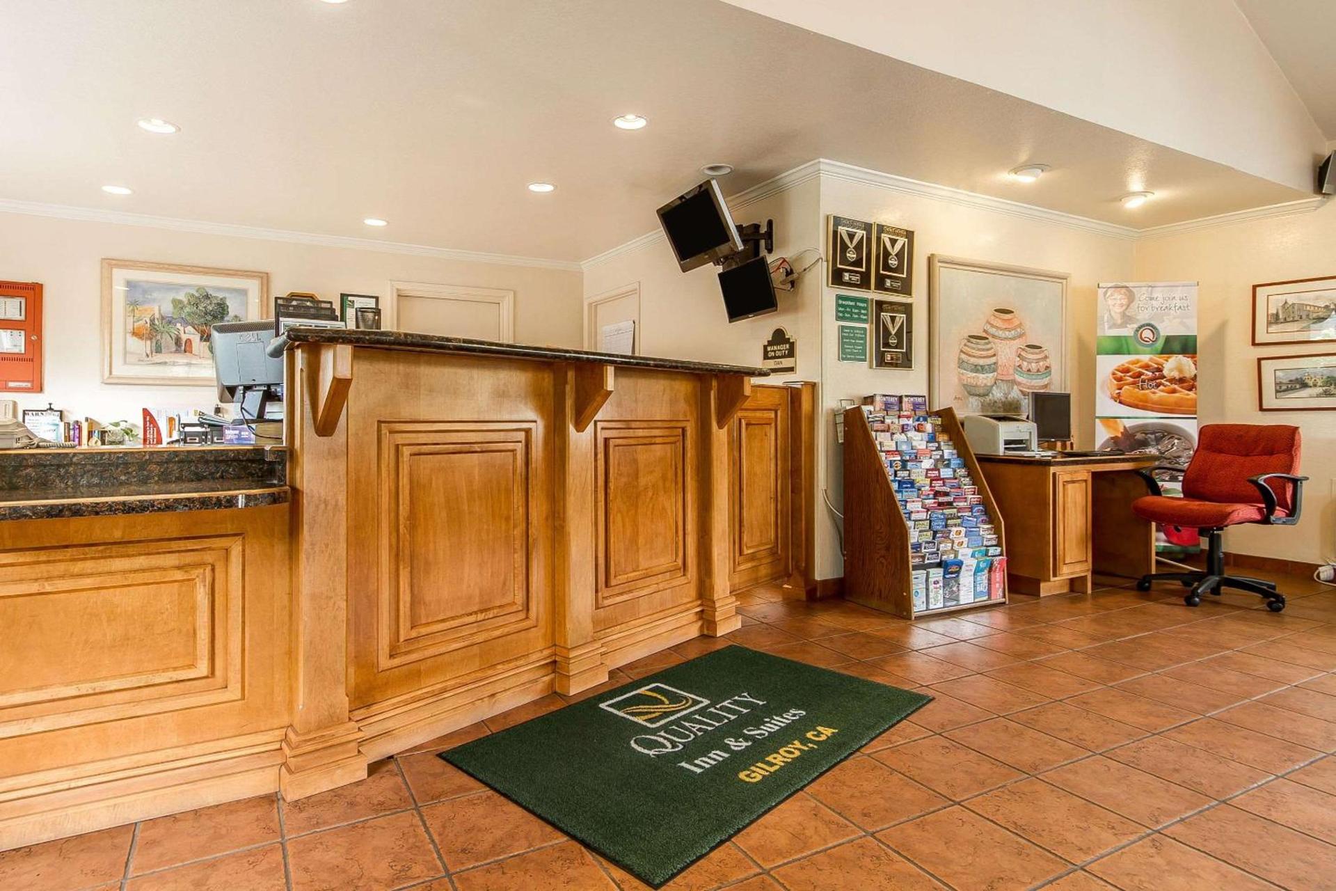 Quality Inn & Suites Gilroy photo 9