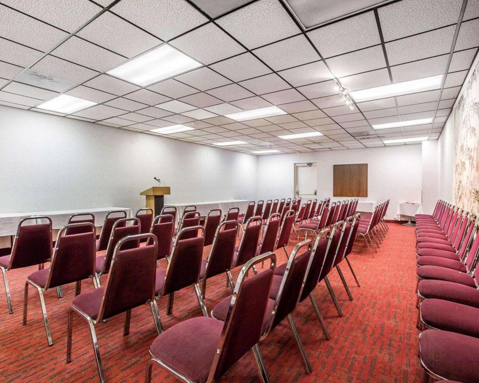 Quality Inn & Suites Montebello - Los Angeles photo 31