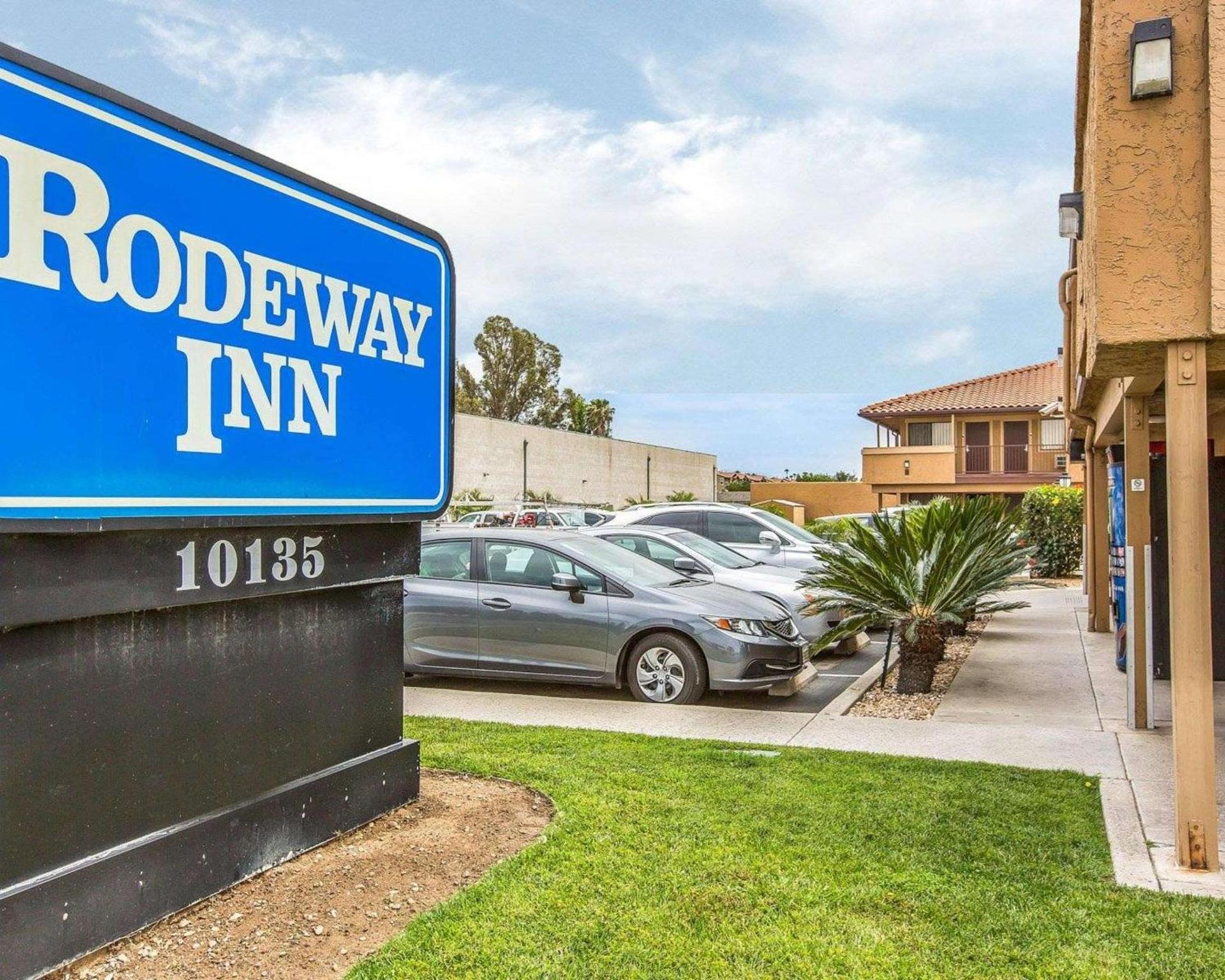 Rodeway Inn Santee San Diego East photo 4
