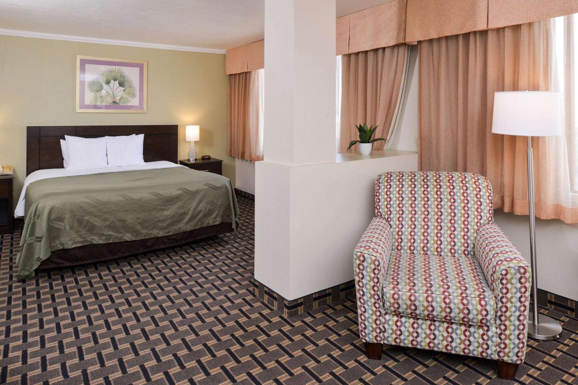 Quality Inn & Suites Montebello - Los Angeles photo 22