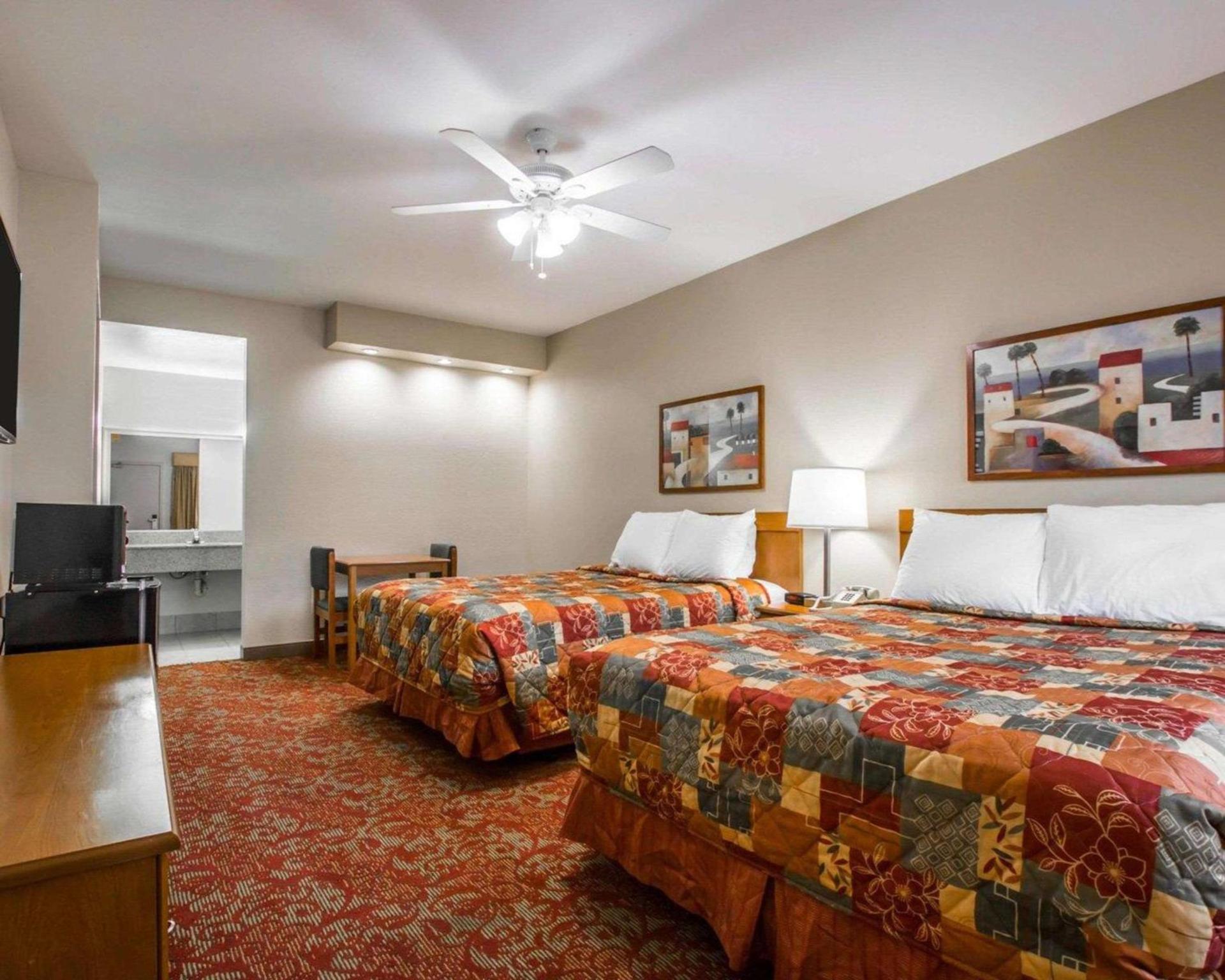 Rodeway Inn Encinitas North photo 13