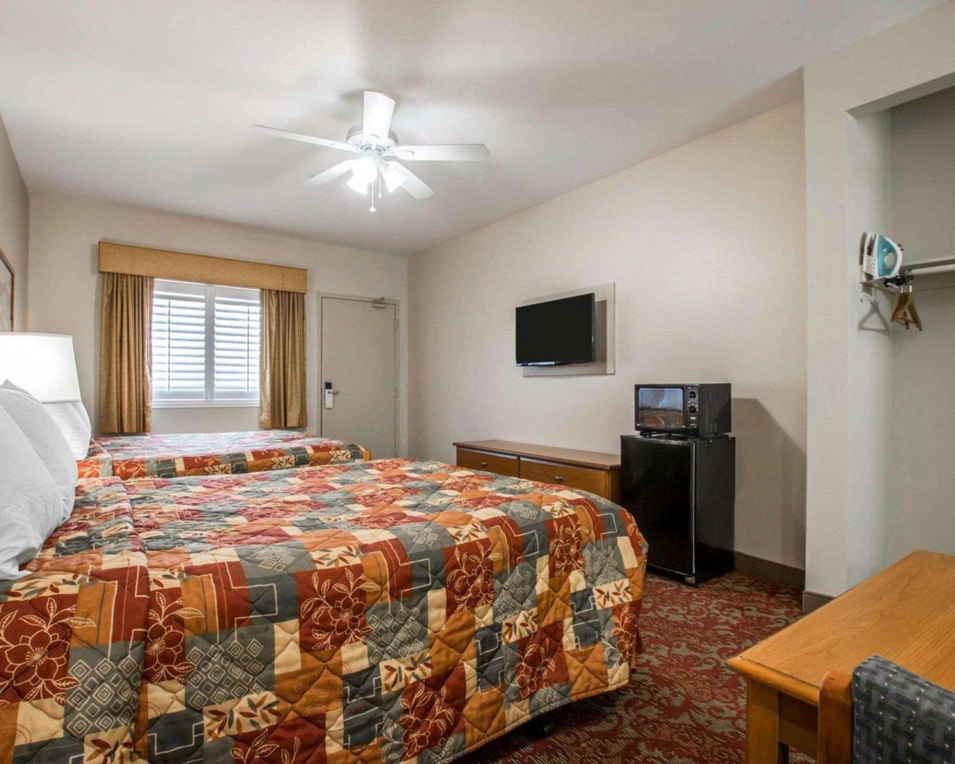 Rodeway Inn Encinitas North photo 21