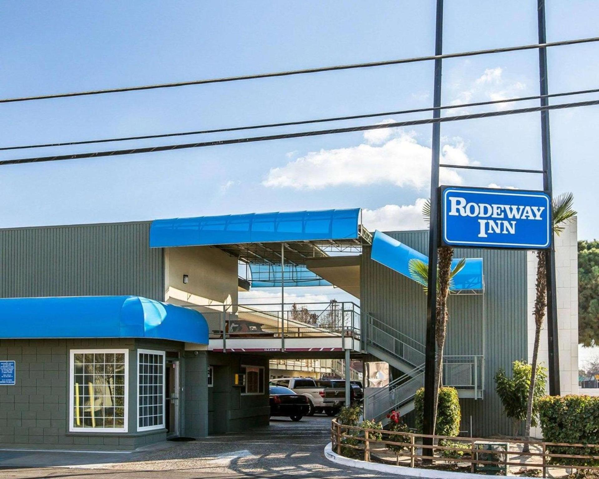 Rodeway Inn Downtown Hanford photo 4