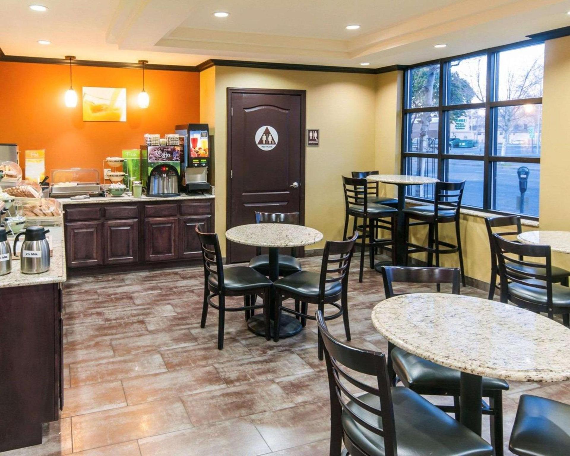 Quality Inn Near Chico State photo 18
