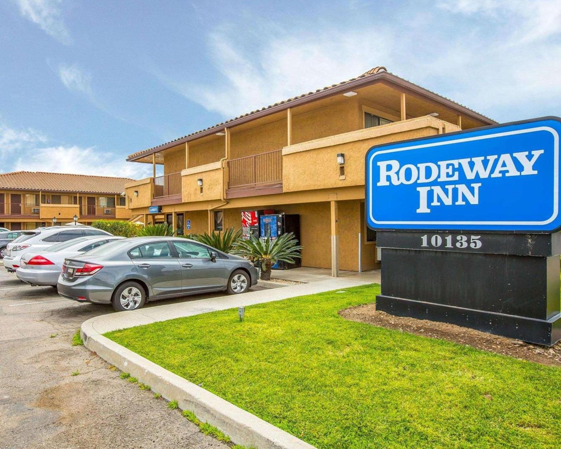 Rodeway Inn Santee San Diego East photo 3