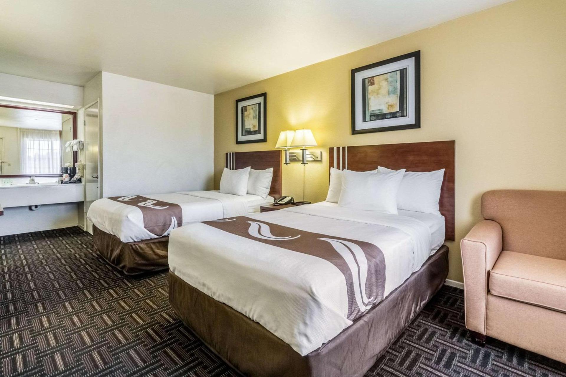 Quality Inn Fresno Near University photo 19