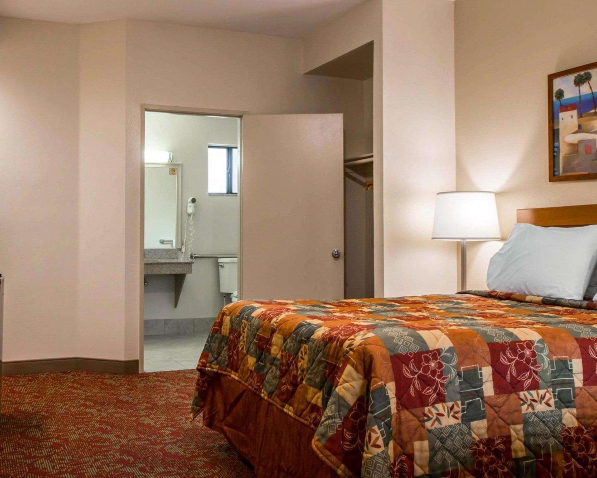 Rodeway Inn Encinitas North photo 14