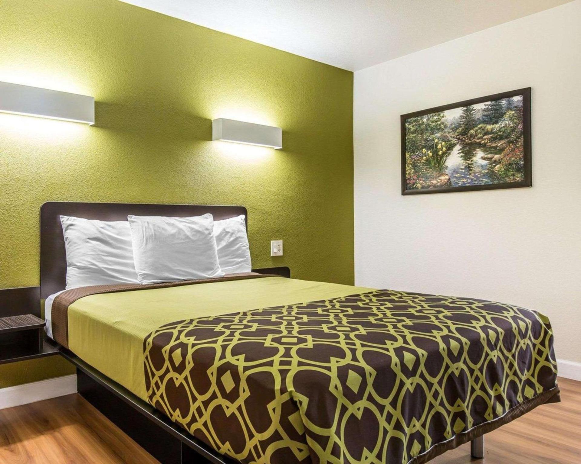 Rodeway Inn Downtown Hanford photo 18