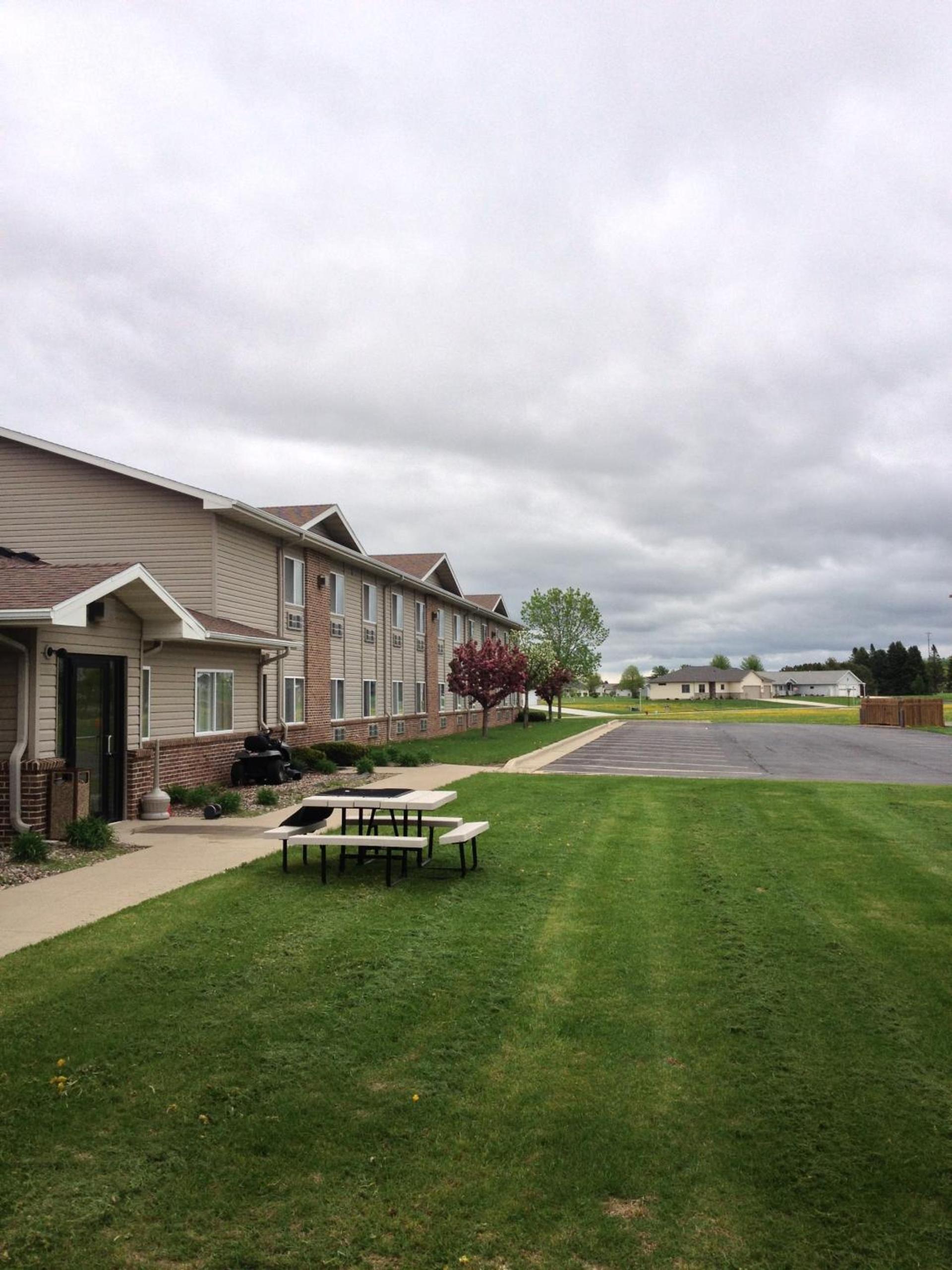 Americas Best Value Inn & Suites-Spring Valley photo 6