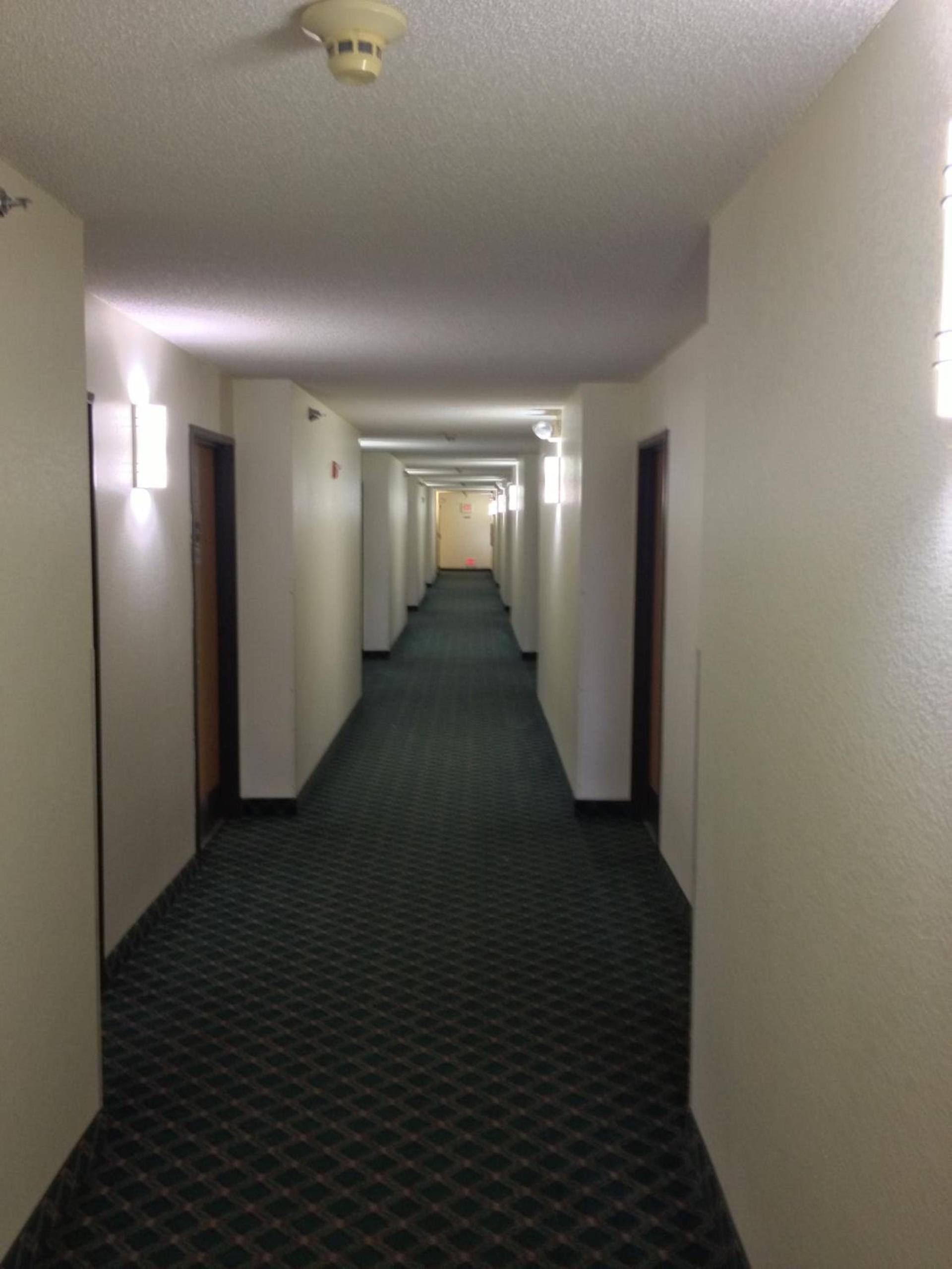 Americas Best Value Inn & Suites-Spring Valley photo 11
