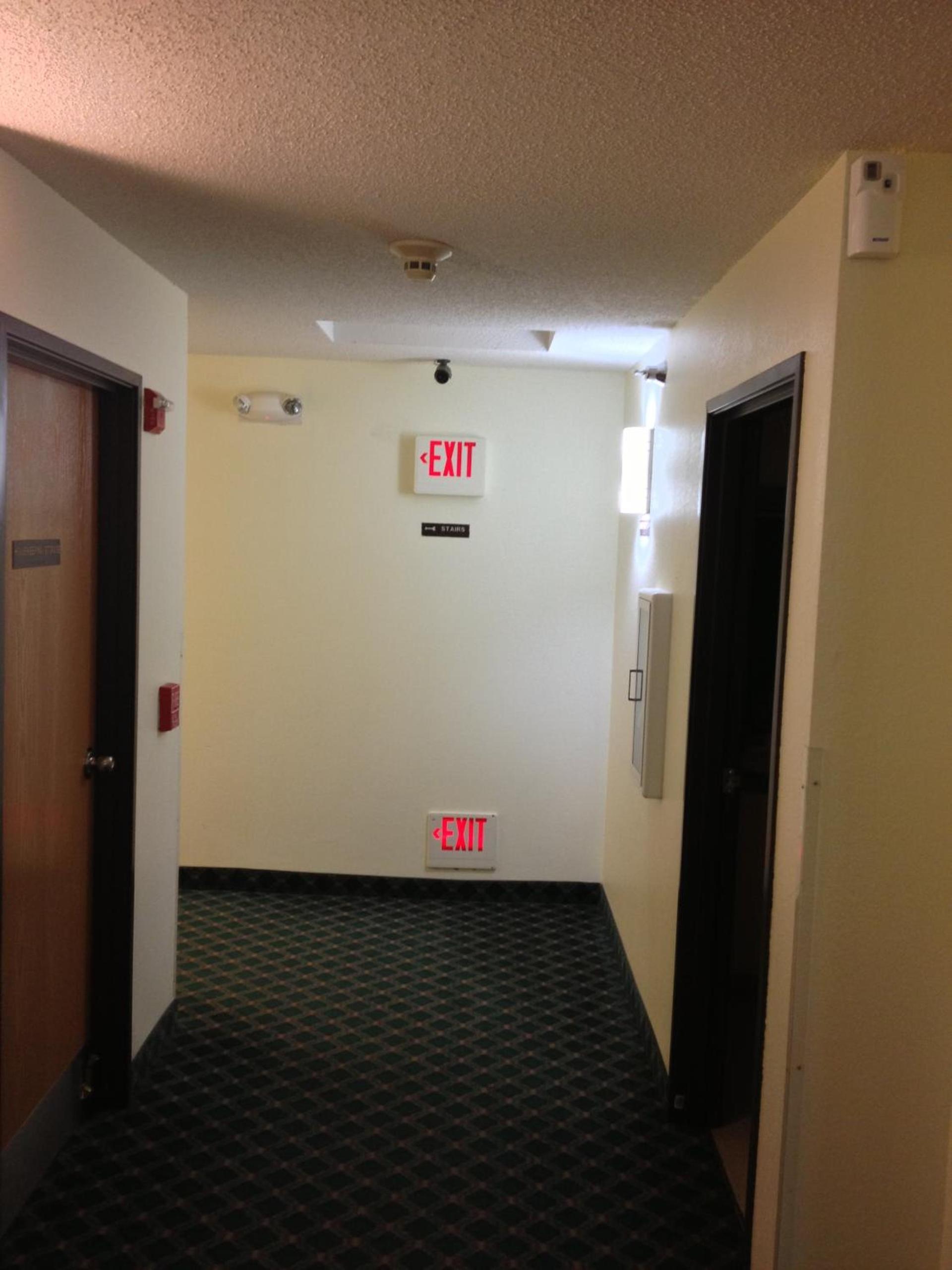 Americas Best Value Inn & Suites-Spring Valley photo 13