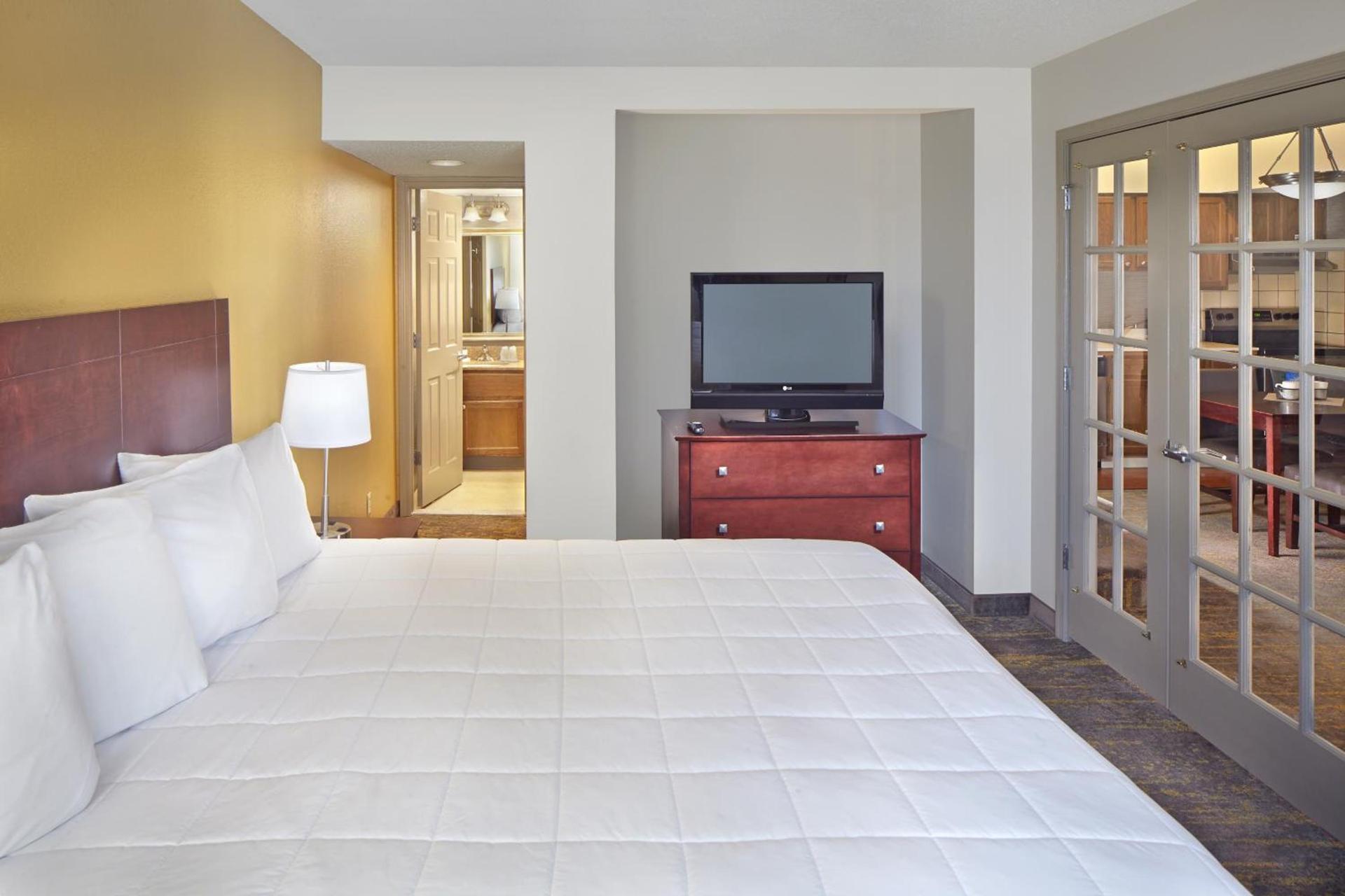 New Haven Village Suites photo 26
