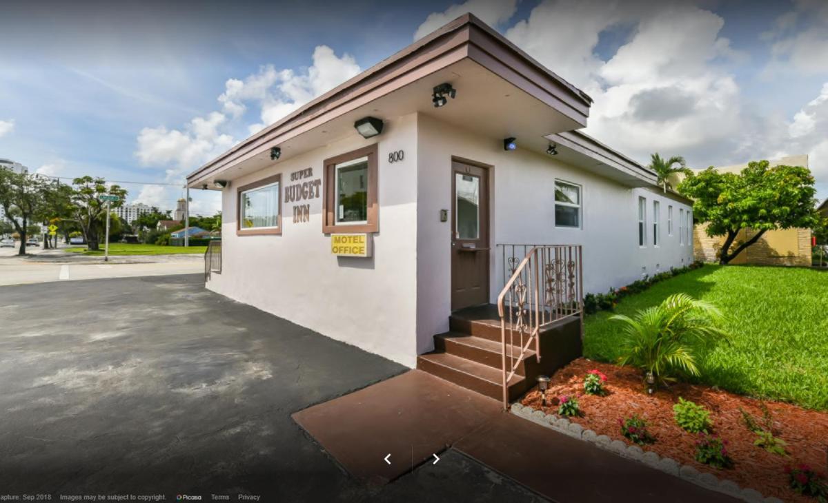 Super Budget Inn photo 12