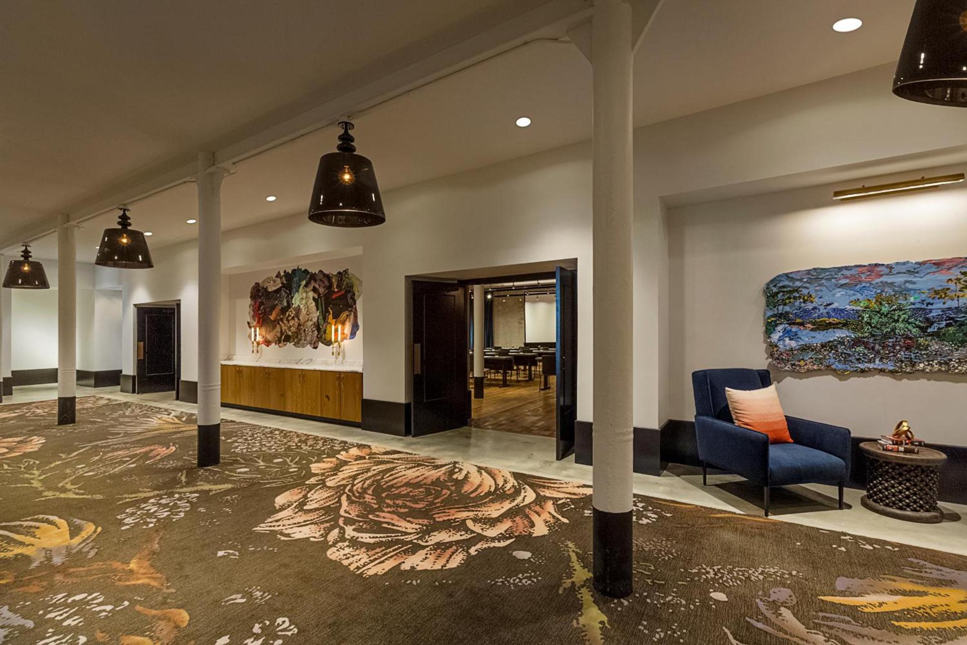 Crossroads Hotel photo 12