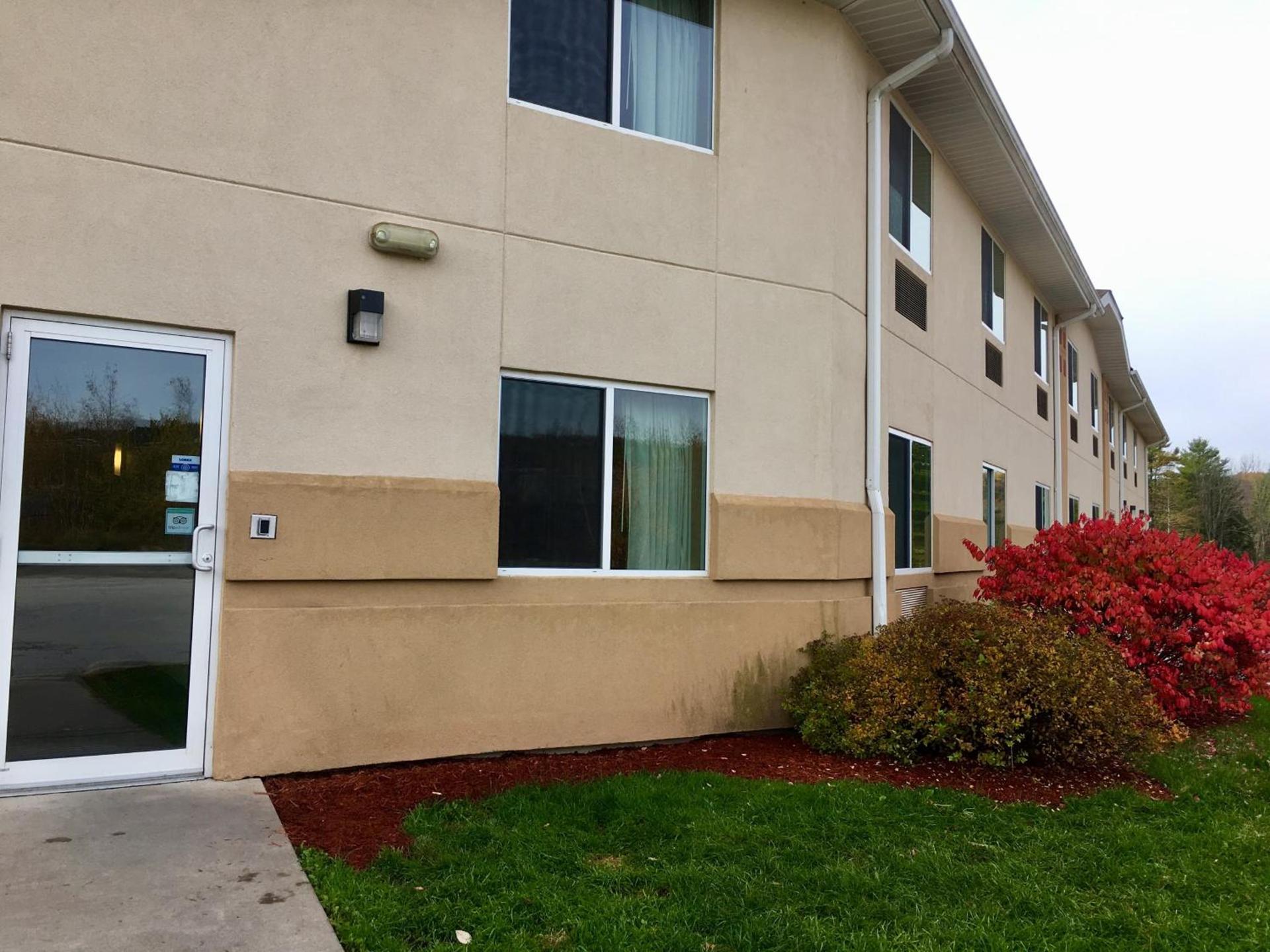 Super 8 by Wyndham Clearfield photo 59
