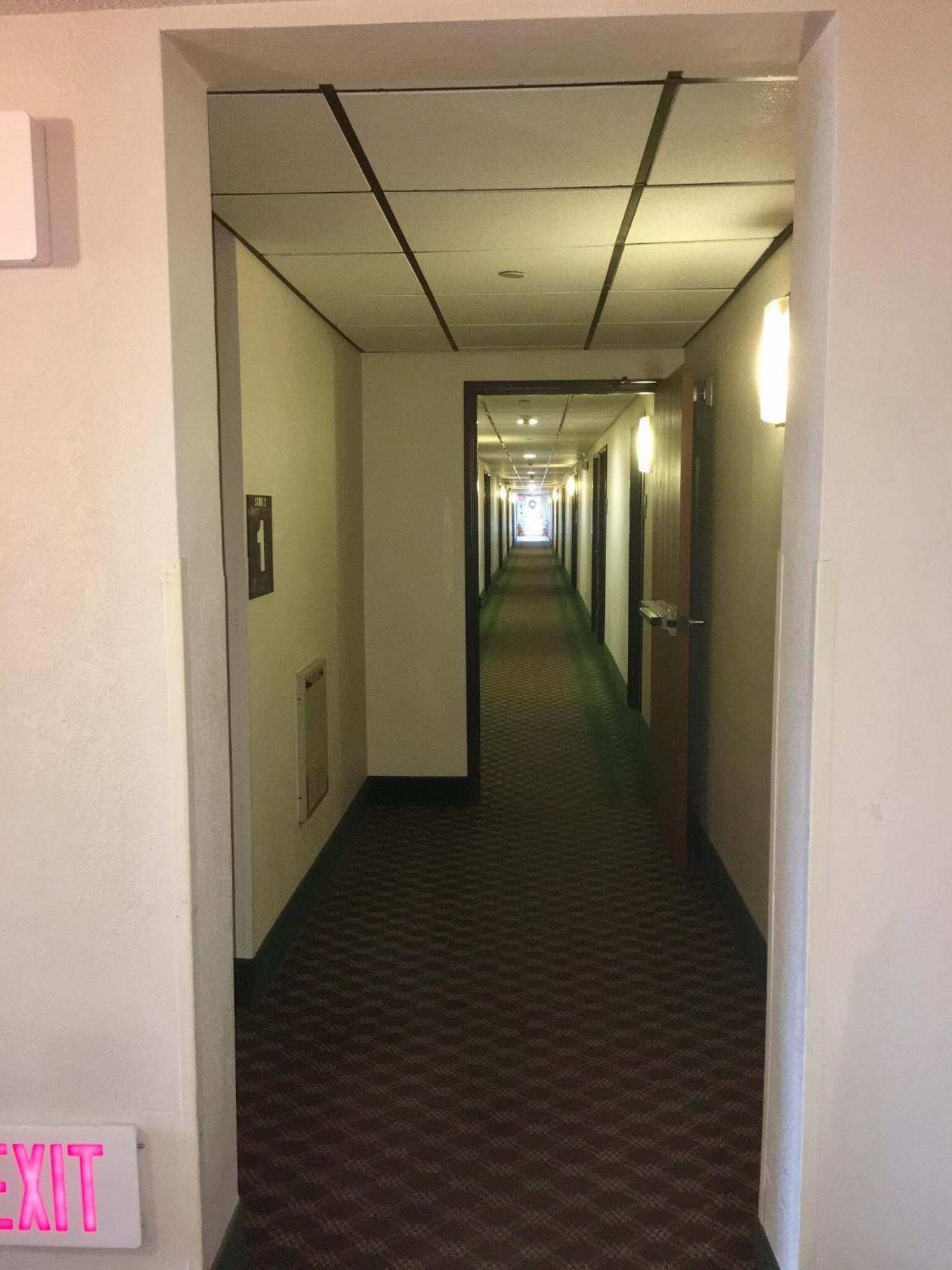 Super 8 by Wyndham Clearfield photo 57