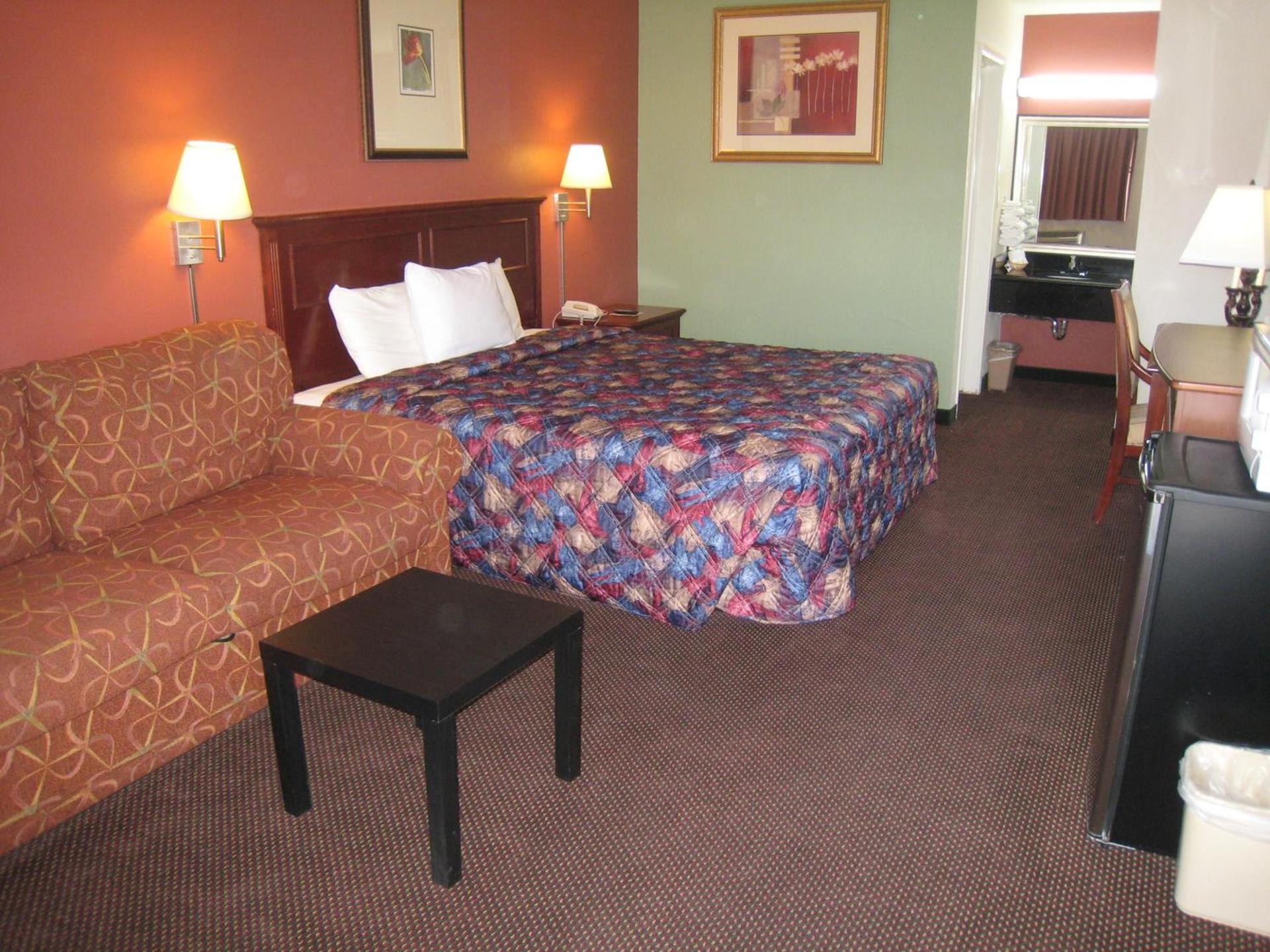 Motel 8 Maricopa photo 18