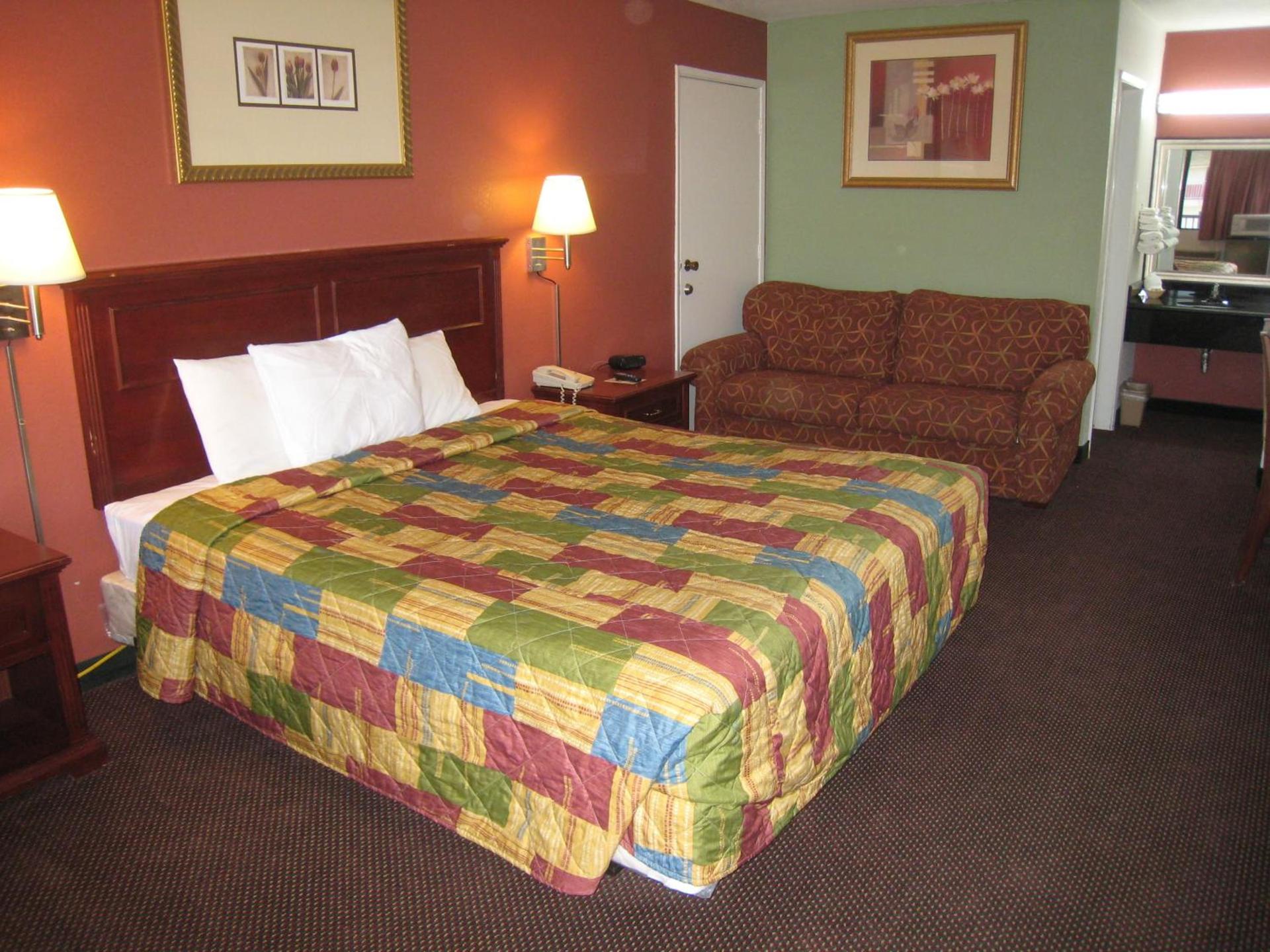 Motel 8 Maricopa photo 14
